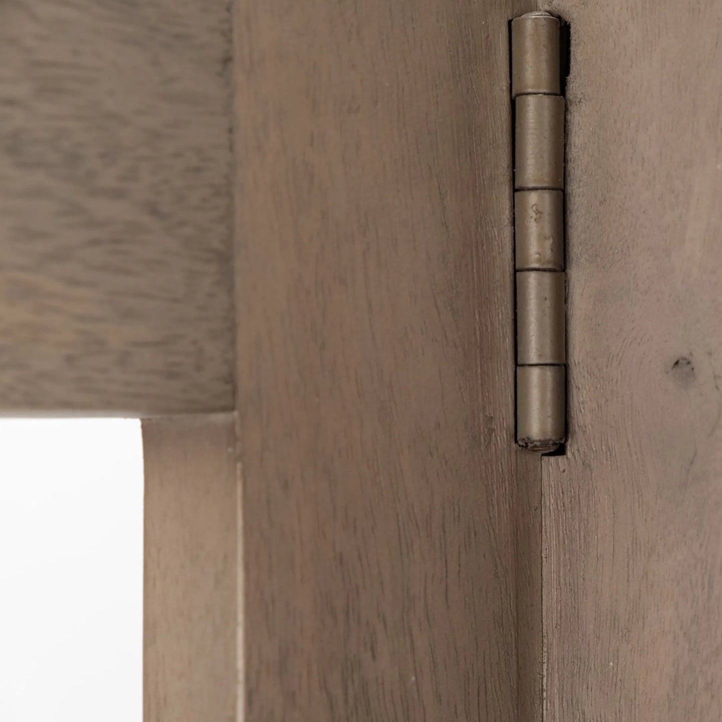 053 SR-815988 | Closeup | Turnbull Shelving Unit by Mercana in natural. Made from unique in a modern style.