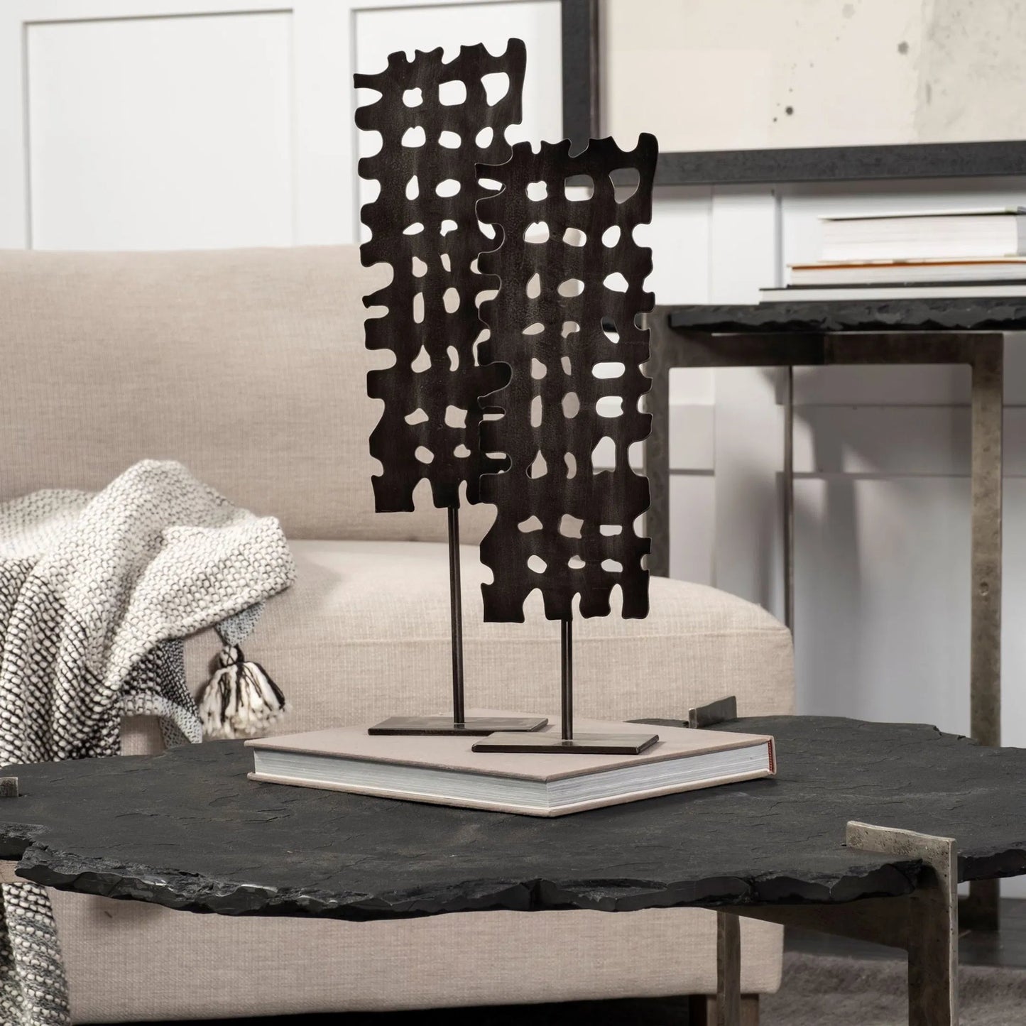 052 SR-815846 | Lifestyle | Shaw II Rectangular Decorative Object by Mercana in natural. Made from unique in a eclectic & global style.