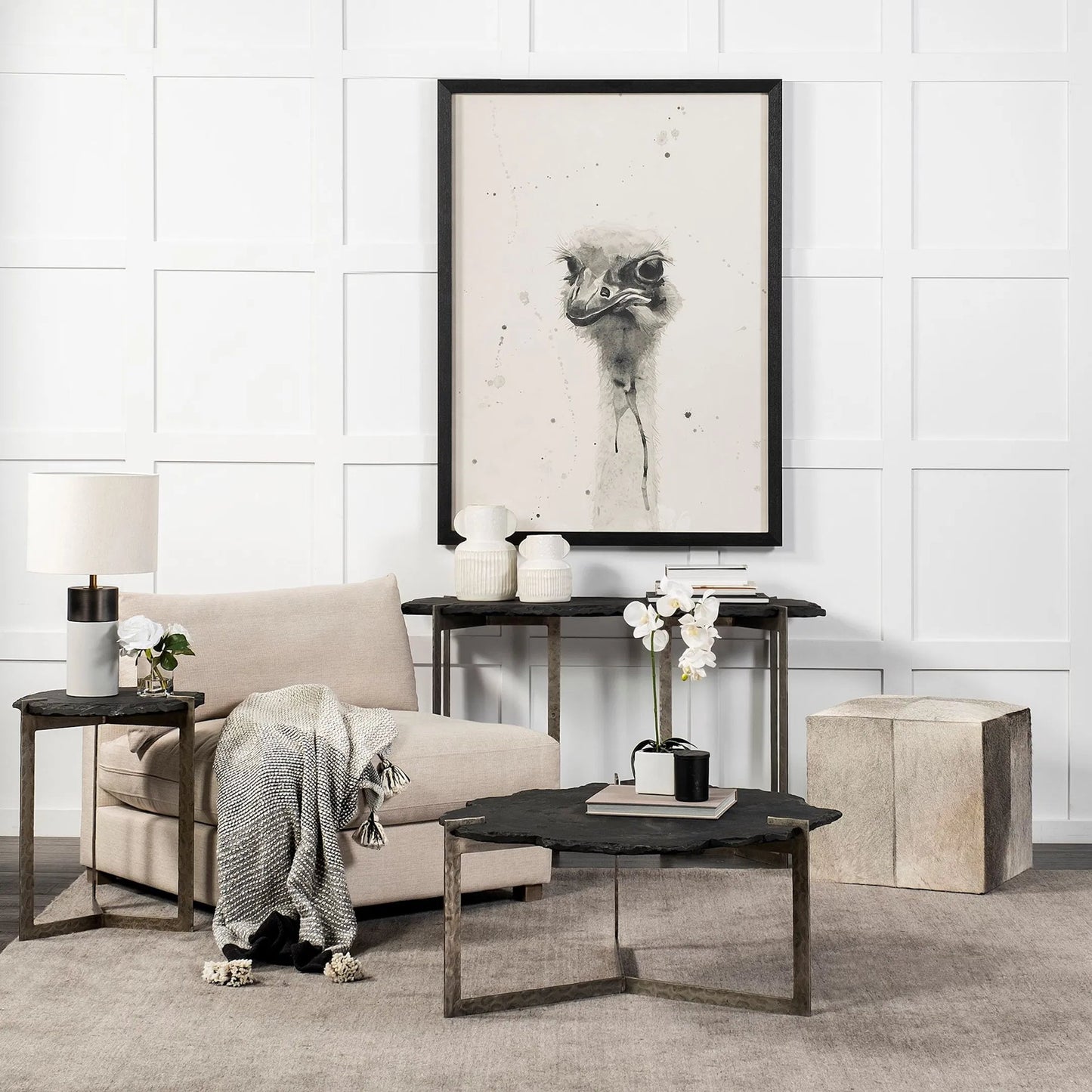 090 SR-815577 | Lifestyle | Zahavi Ottoman by Mercana in gray. Made from unique in a modern style.