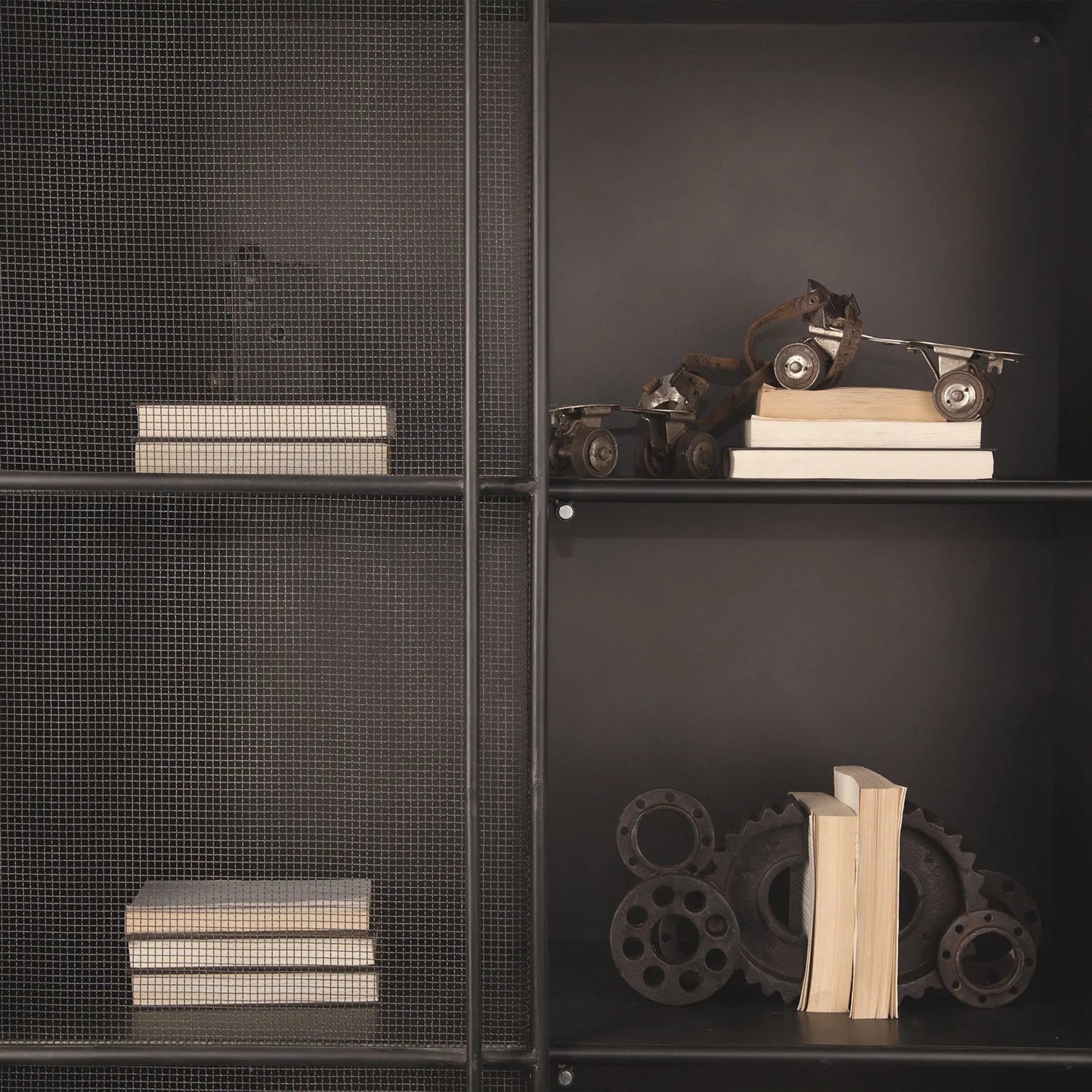 006 SR-746305 | Lifestyle | Klaus Cabinet by Mercana in brown. Made from metal in a modern style.