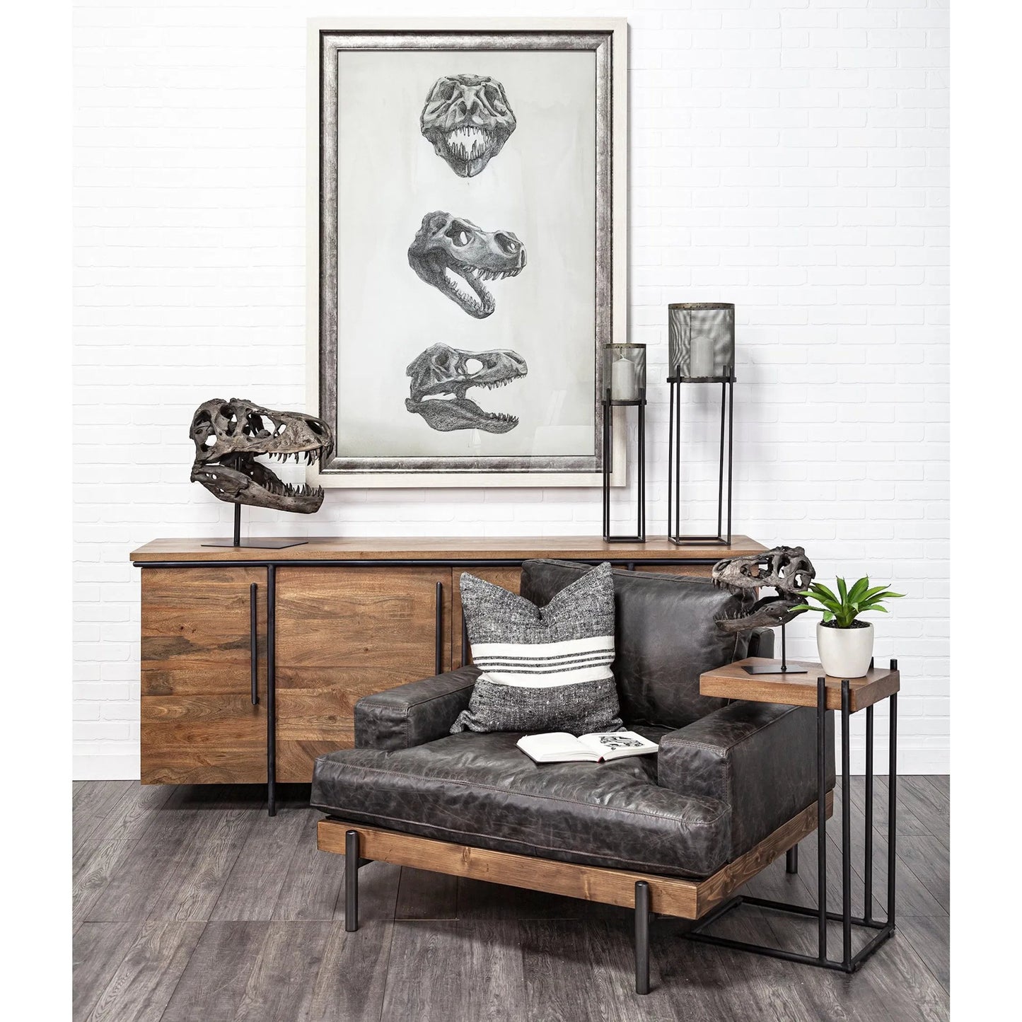 010 SR-815408 | Lifestyle | Jurassic Tyrannosaurus Skull Replica by Mercana in fossilized black. Made from unique in a eclectic & global style.