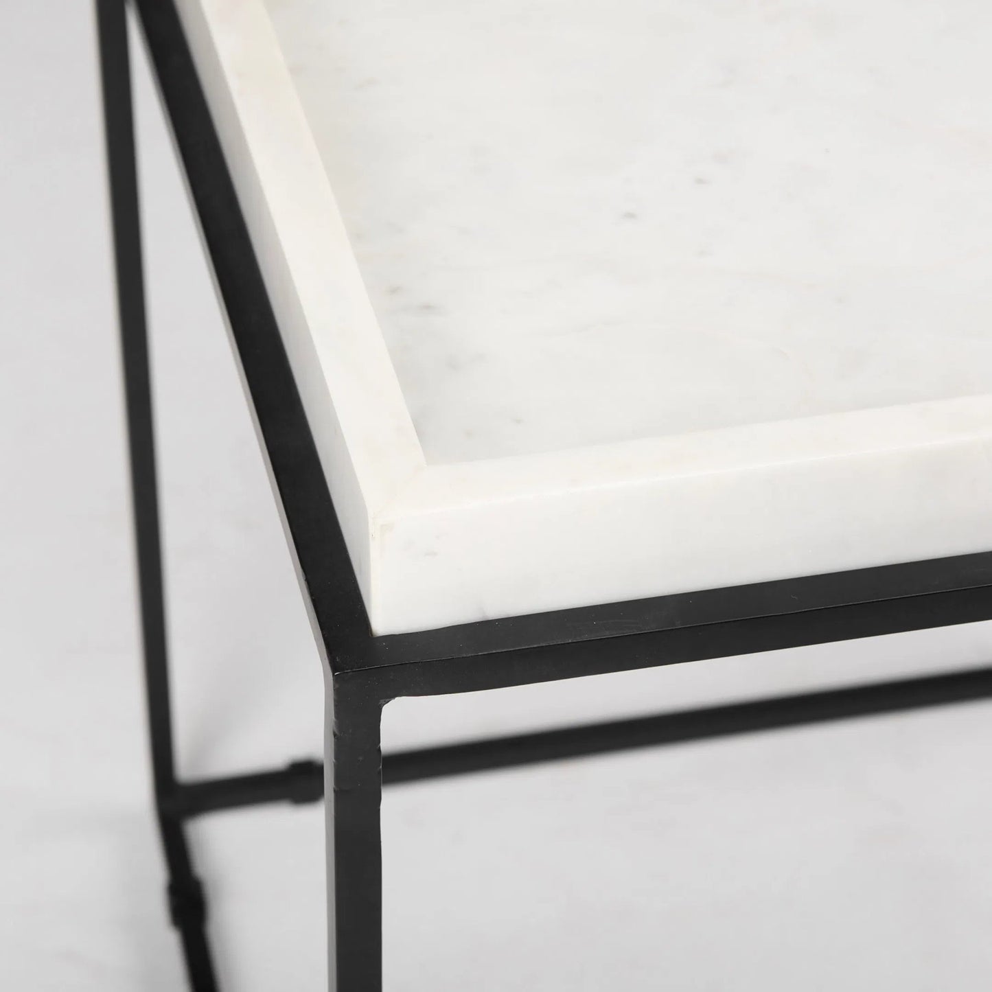 007 SR-815612 | Closeup | Nathan End/Side Table by Mercana in natural. Made from unique in a modern style.