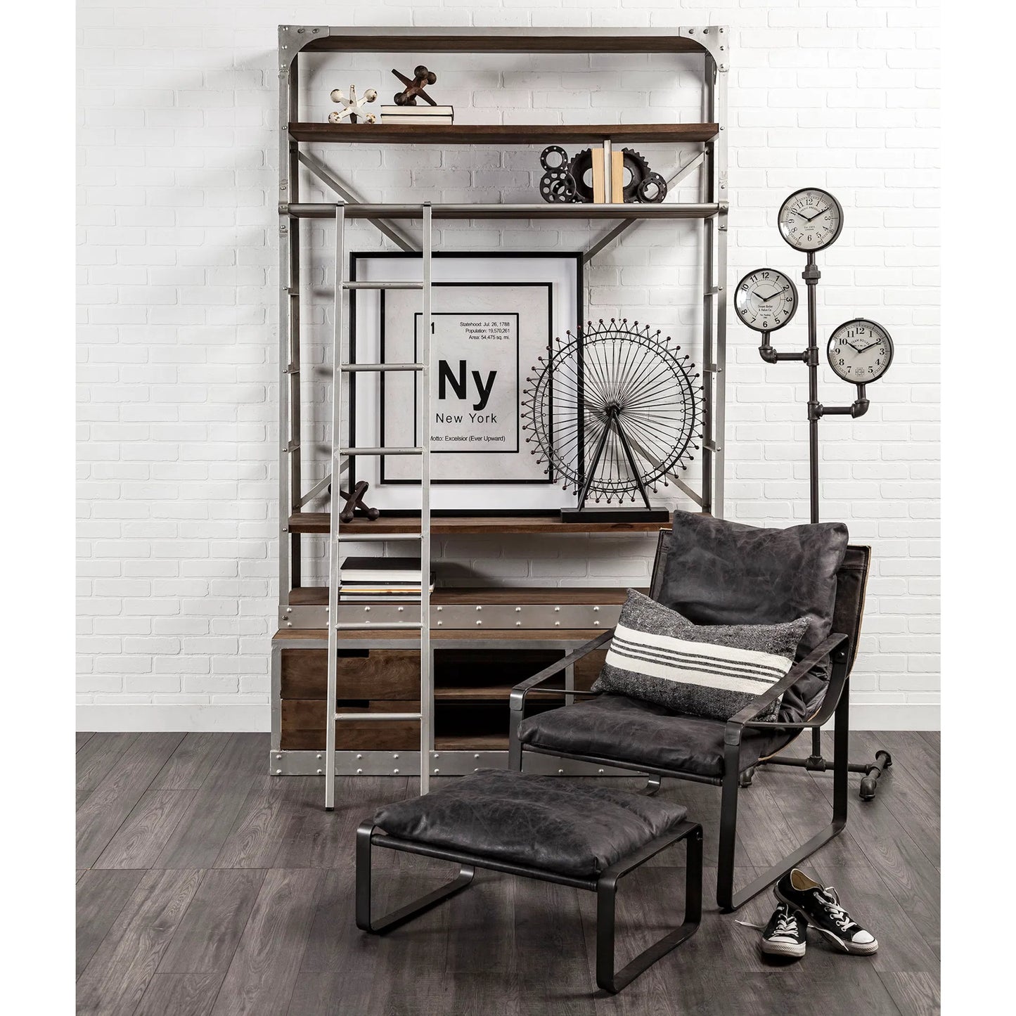 005 SR-387943 | Lifestyle | Trifect Iron Pipe Three Face Floor Clock by Mercana in black. Made from metal in a modern style.