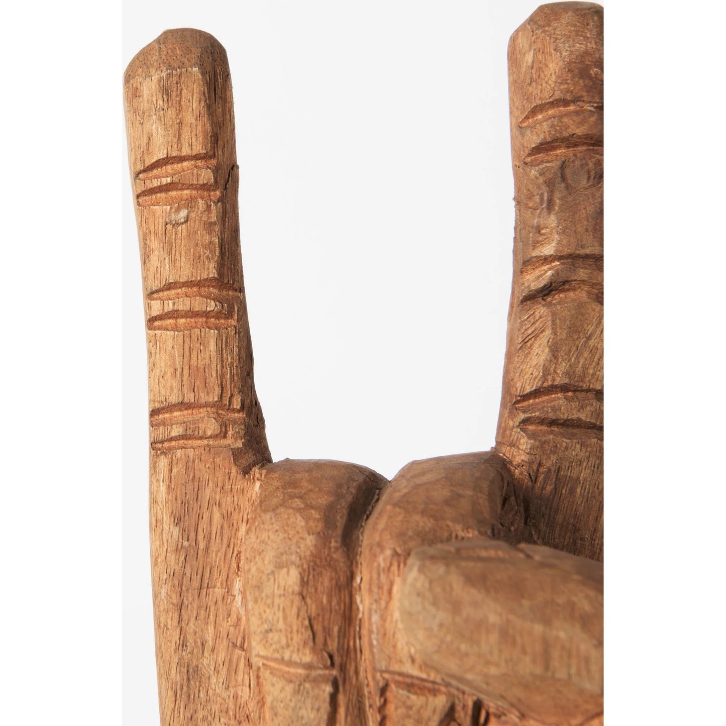 007 SR-815831 | Closeup | Saxum Wooden Carved Hang Loose Hand by Mercana in natural. Made from unique in a eclectic & global style.
