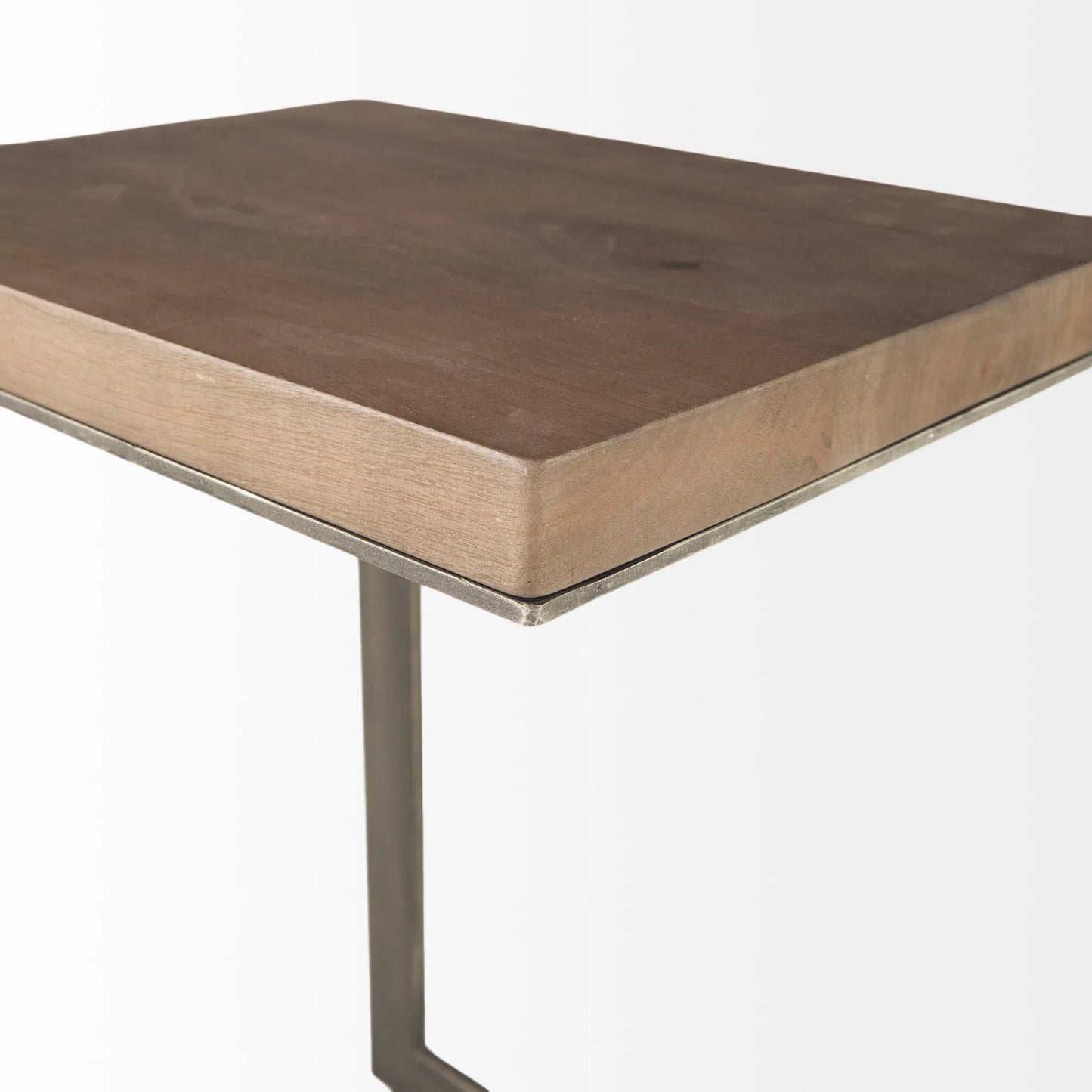 041 SI-1717974 | Closeup | Faye C End/Side Table by Mercana in antique nickel. Made from metal, wood, nickel in a transitional style.
