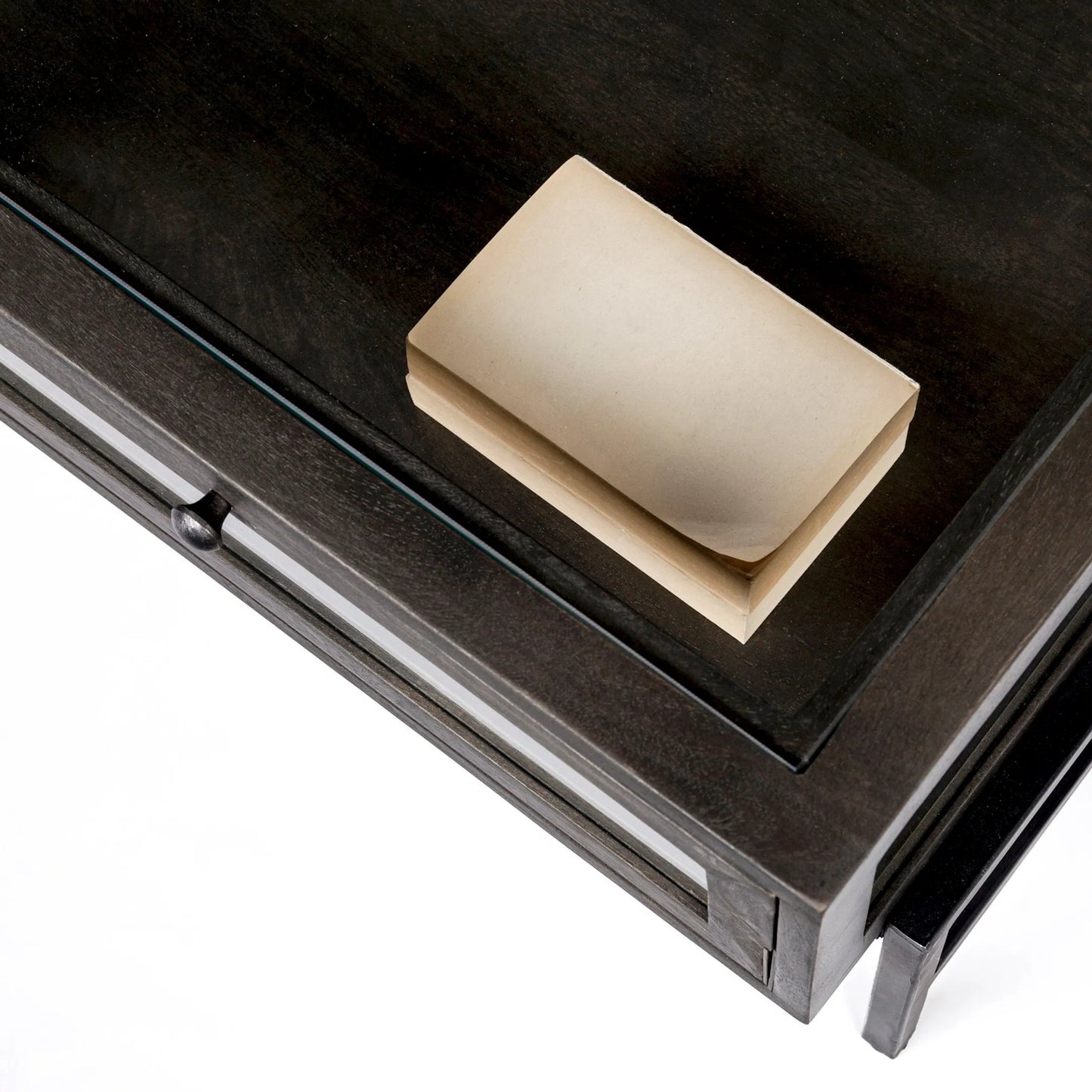 008 SR-814790 | Closeup | Arelius Coffee Table / Square by Mercana in natural. Made from unique in a modern style.
