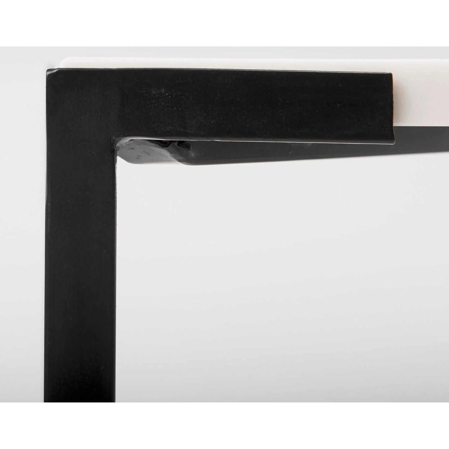 006 SR-387908 | Closeup | Lucas Coffee Table by Mercana in white, matte black. Made from marble, metal in a modern style.