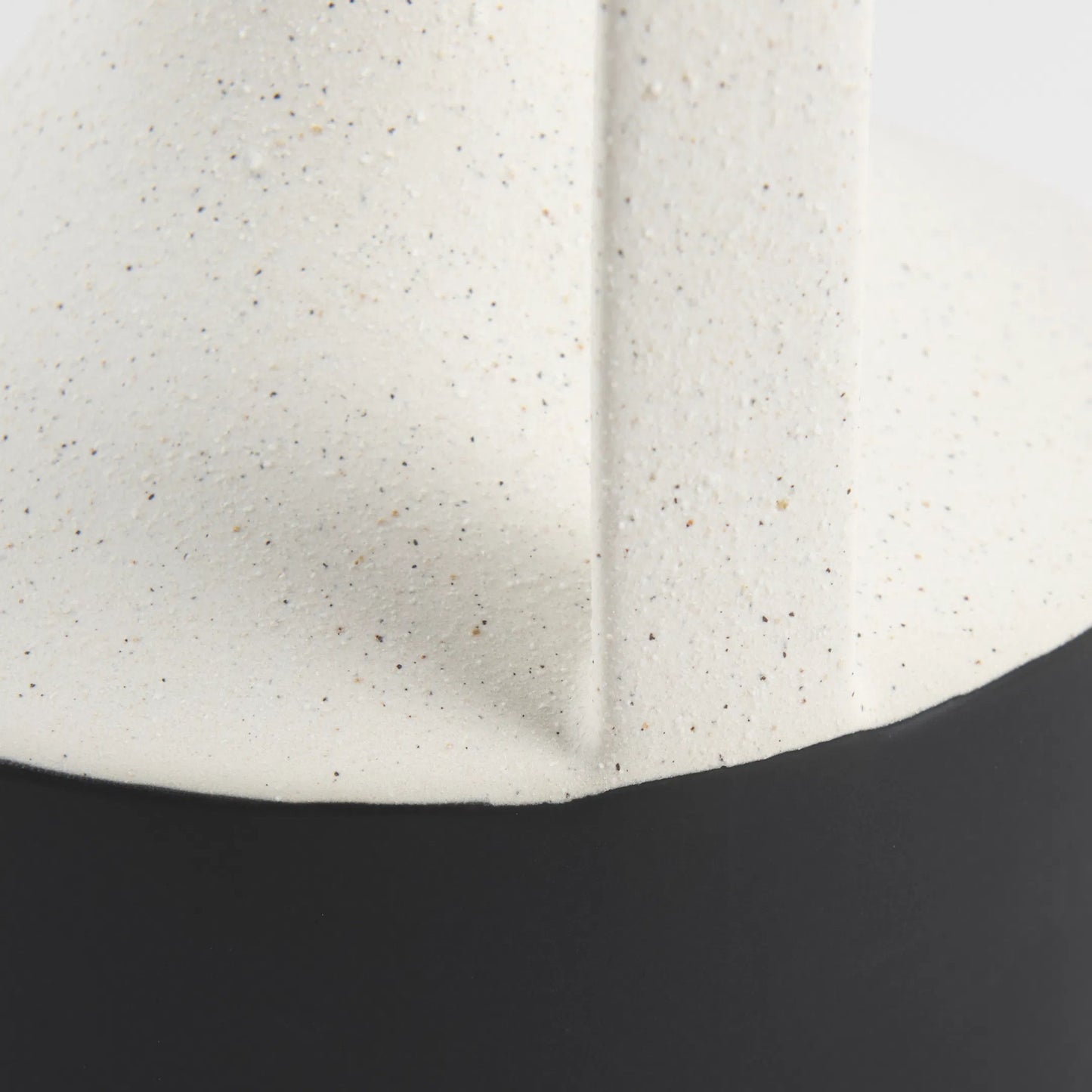 023 SI-2369674 | Closeup | Burton White & Black Jug Vase by Mercana in black, white. Made from ceramic in a modern style.