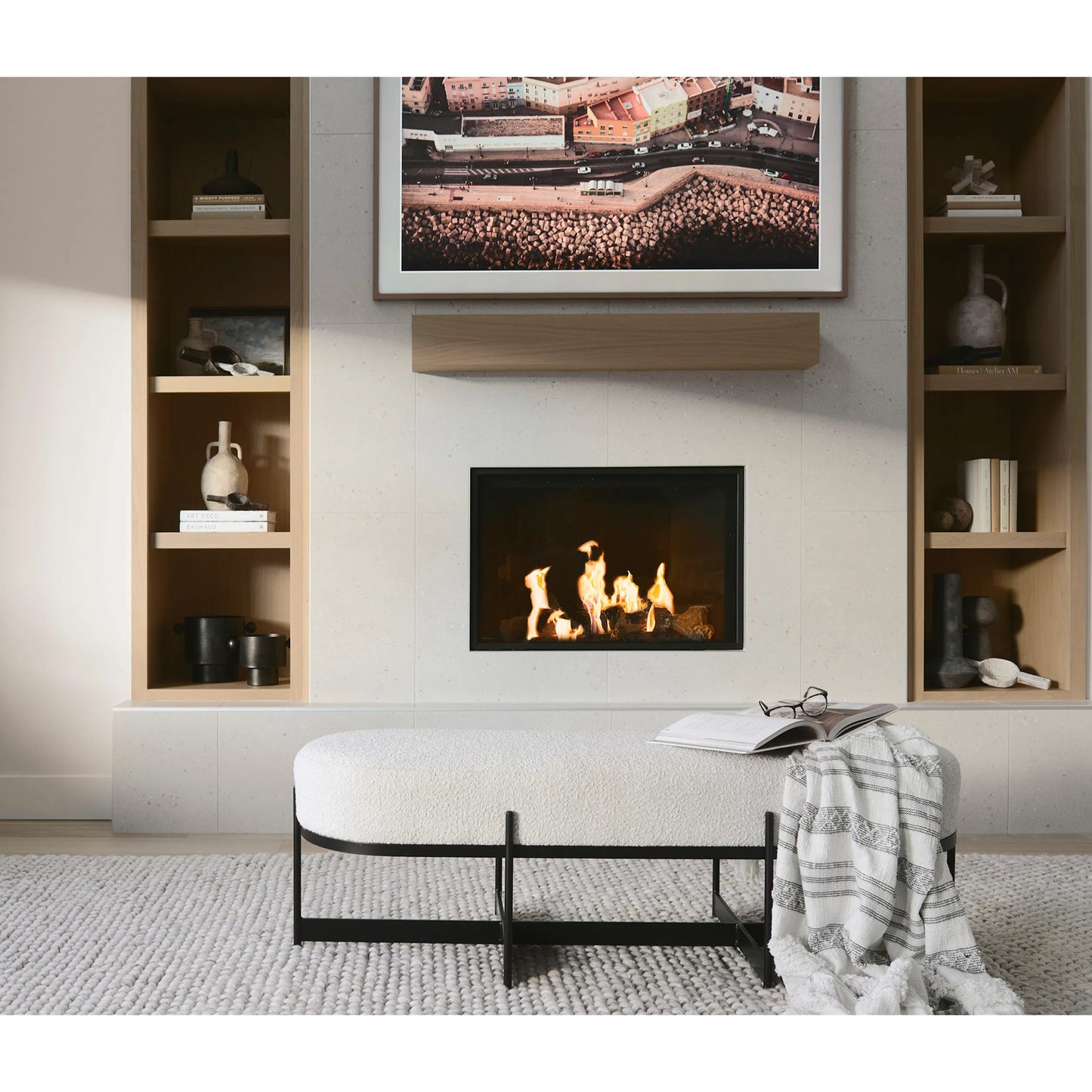 019 SI-2369811 | Lifestyle | Amelia Bench by Mercana in cream. Made from unique in a modern style.