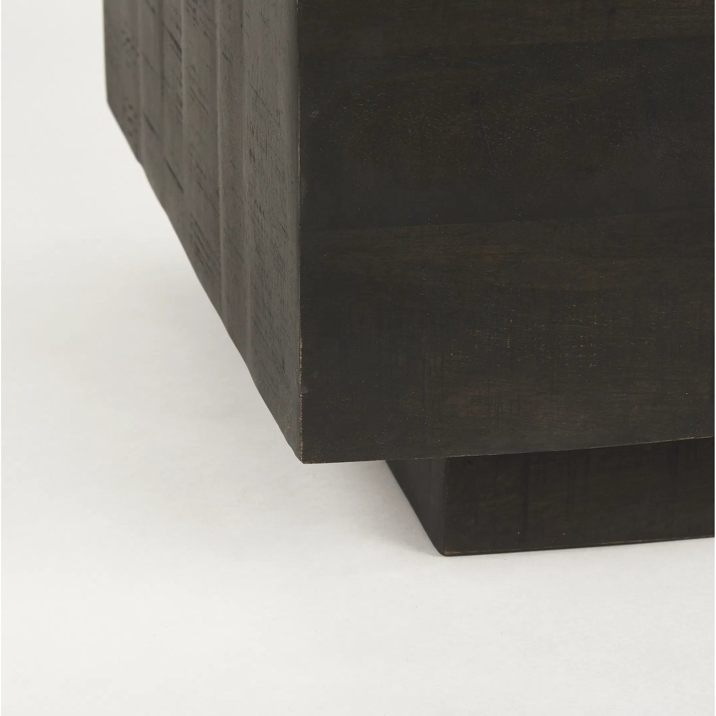 012 SI-2370020 | Closeup | Hayden Coffee Table by Mercana. Made from solid wood in a unique style.