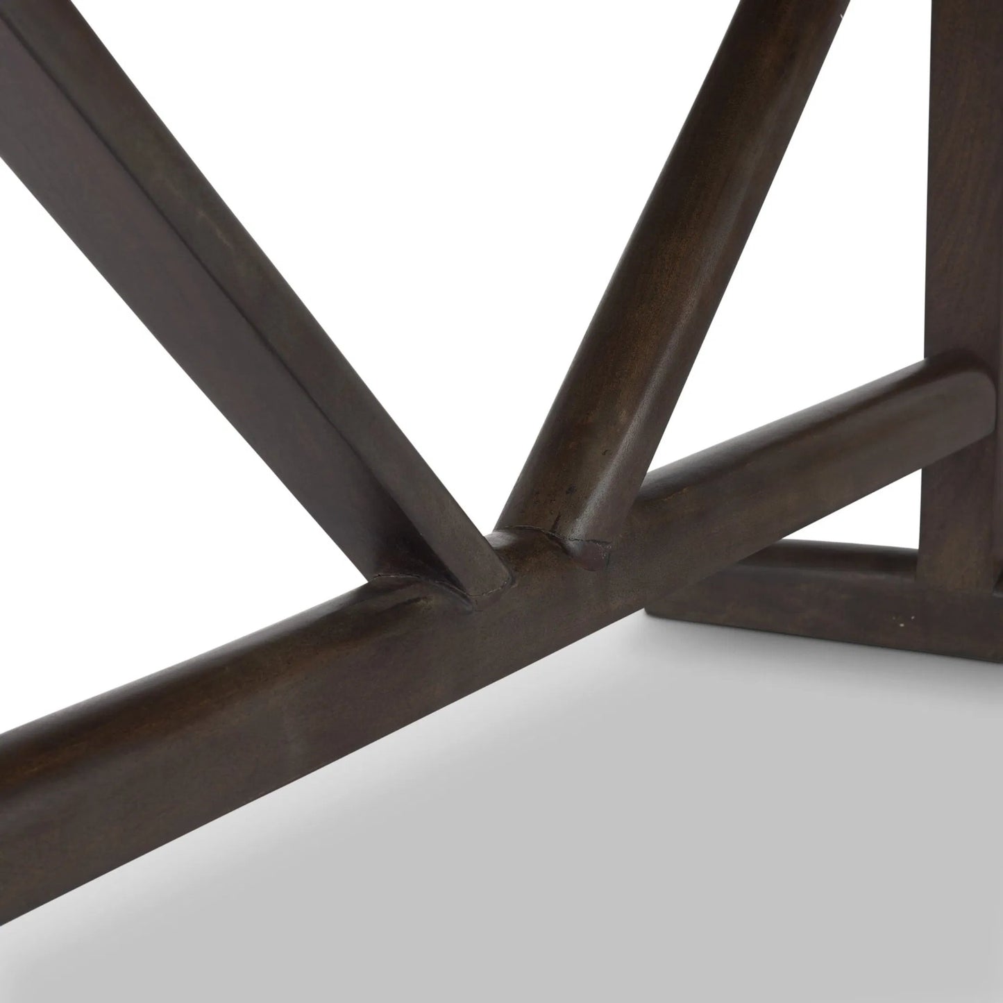 024 SI-2369928 | Closeup | Viktor Dining Table by Mercana. Made from solid wood in a unique style.