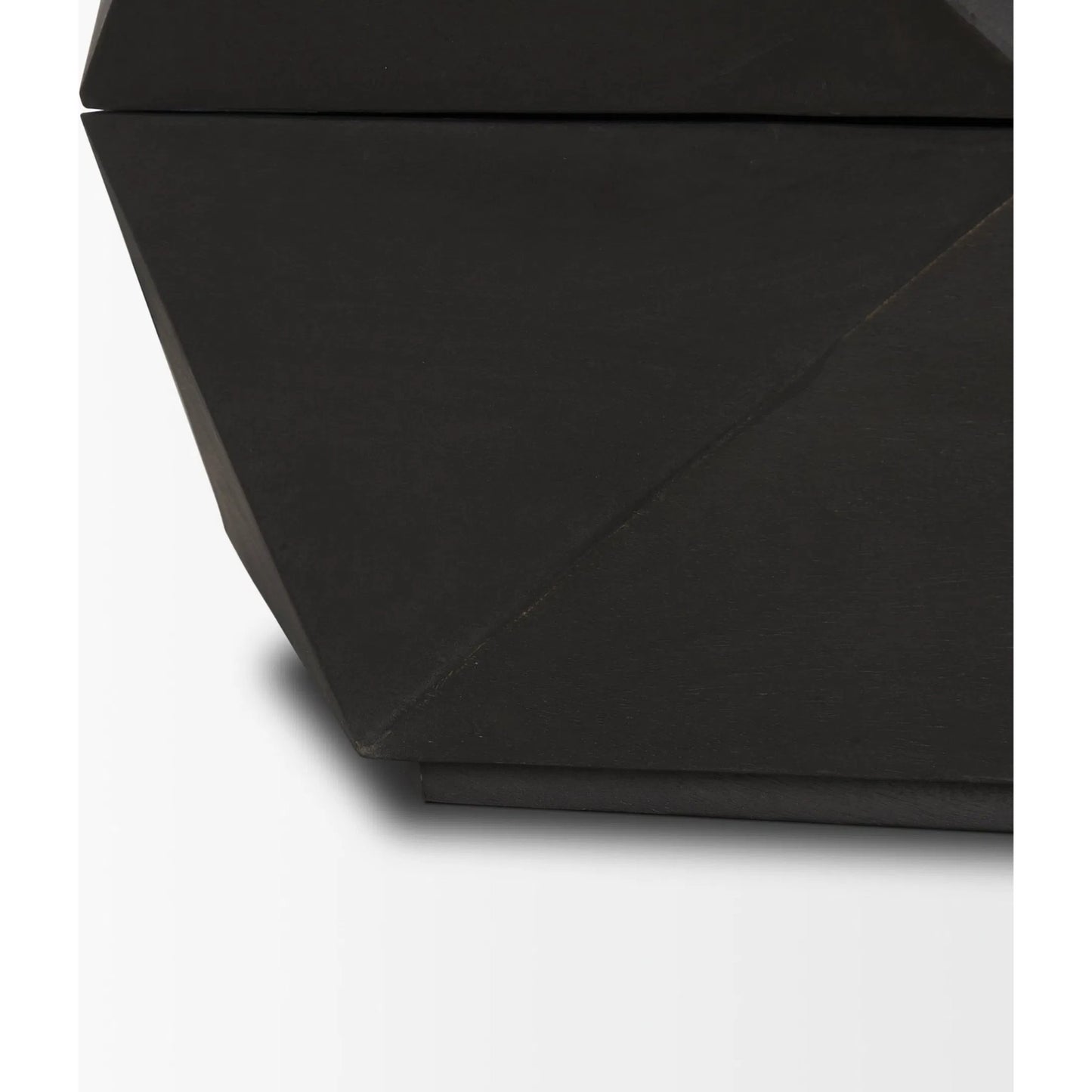 038 SI-2369325 | Closeup | Arreto Coffee Table by Mercana. Made from solid wood in a eclectic & global style.