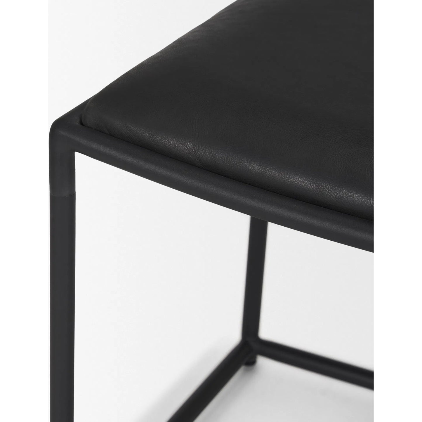 027 SI-2370513 | Closeup | Taniel Leather Stool by Mercana. Made from leather in a traditional style.