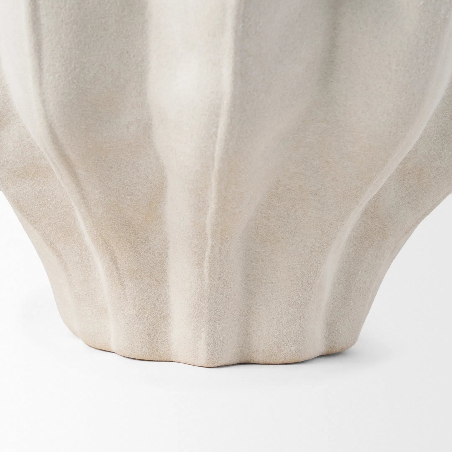 006 SI-2370621 | Closeup | Daria Textured Sculptural Bowl by Mercana in white. Made from ceramic in a unique style.