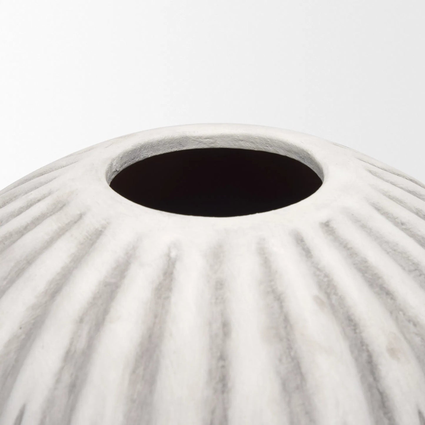 008 SI-2370650 | Closeup | Ummi Floor Vase by Mercana in white. Made from ceramic in a rustic style.