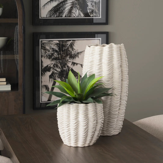 Velia Seashell Sculptural Vase by Mercana in cream. Made from ceramic in a transitional style.