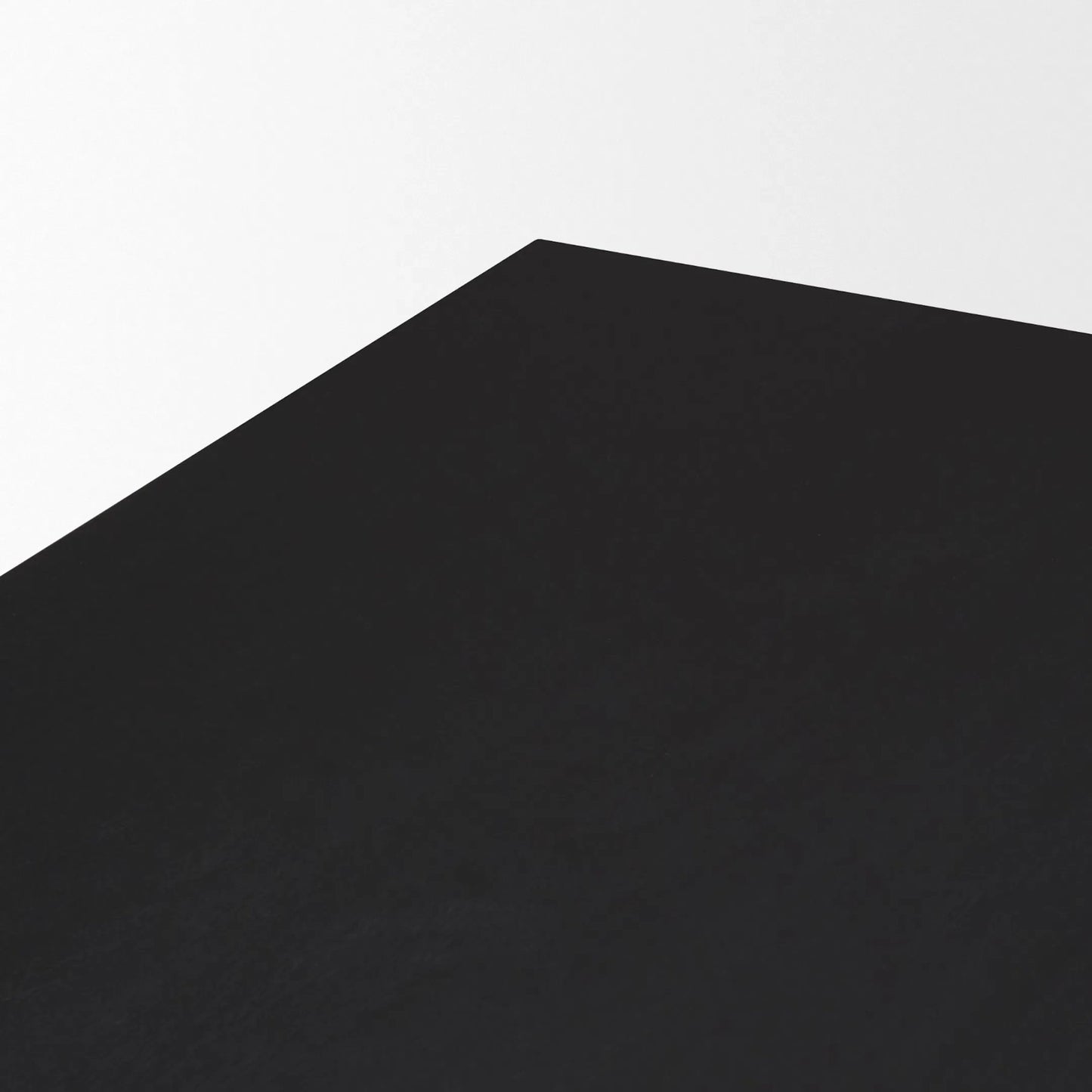 020 SI-2453208 | Closeup | Grier Dining Table by Mercana. Made from solid wood in a unique style.
