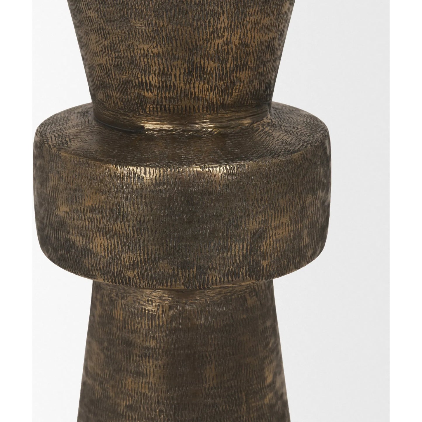023 SI-2453278 | Closeup | Odilia Geometric Pillar Candle Holder by Mercana. Made from metal in a unique style.