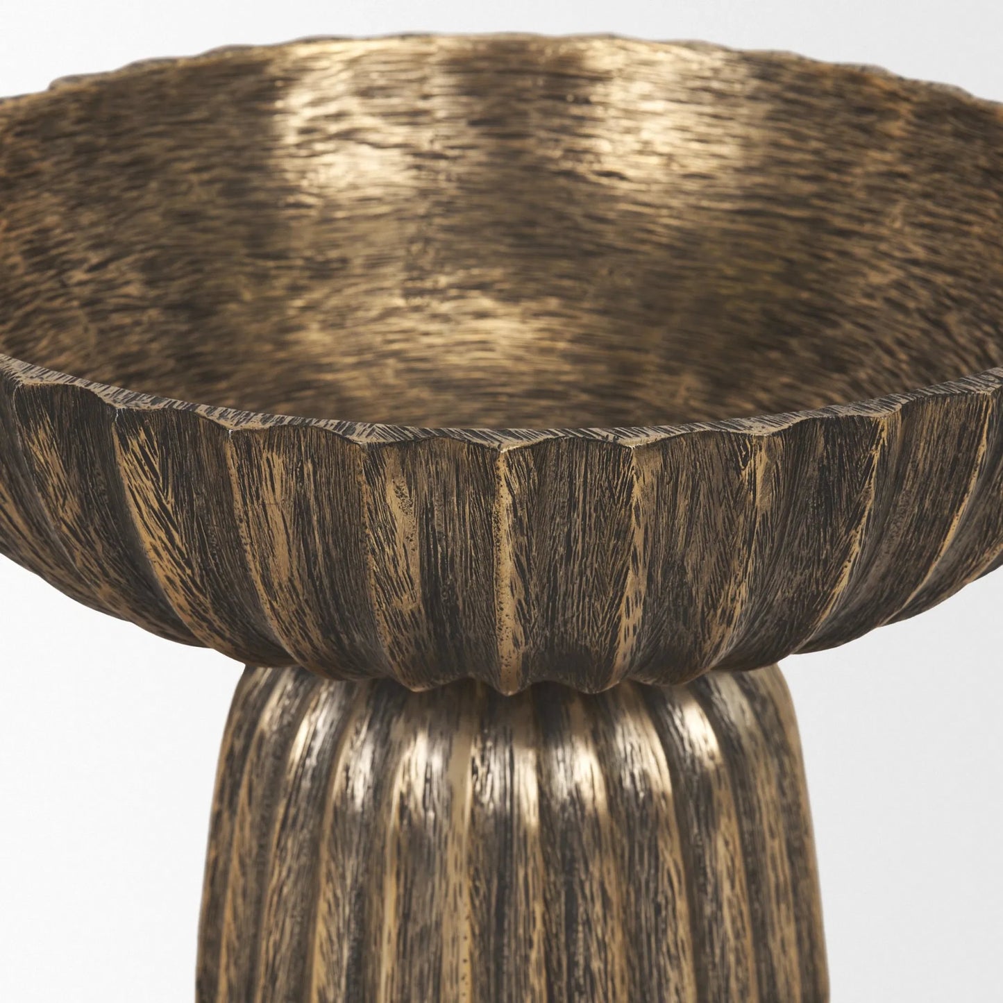 007 SI-2453185 | Closeup | Ciaran Fluted Decorative Bowl by Mercana. Made from metal in a unique style.