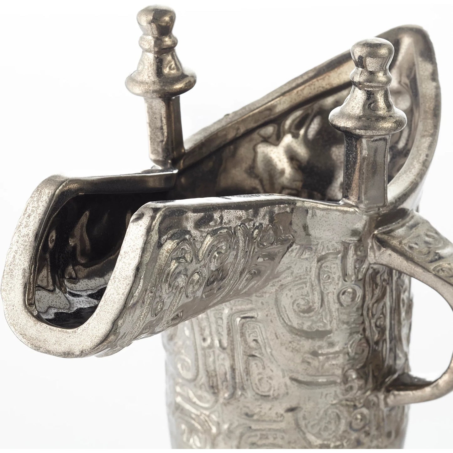 002 S-299752 | Closeup | Darin Vase by Cyan Design in polished pewter. Made from ceramic in a modern style.