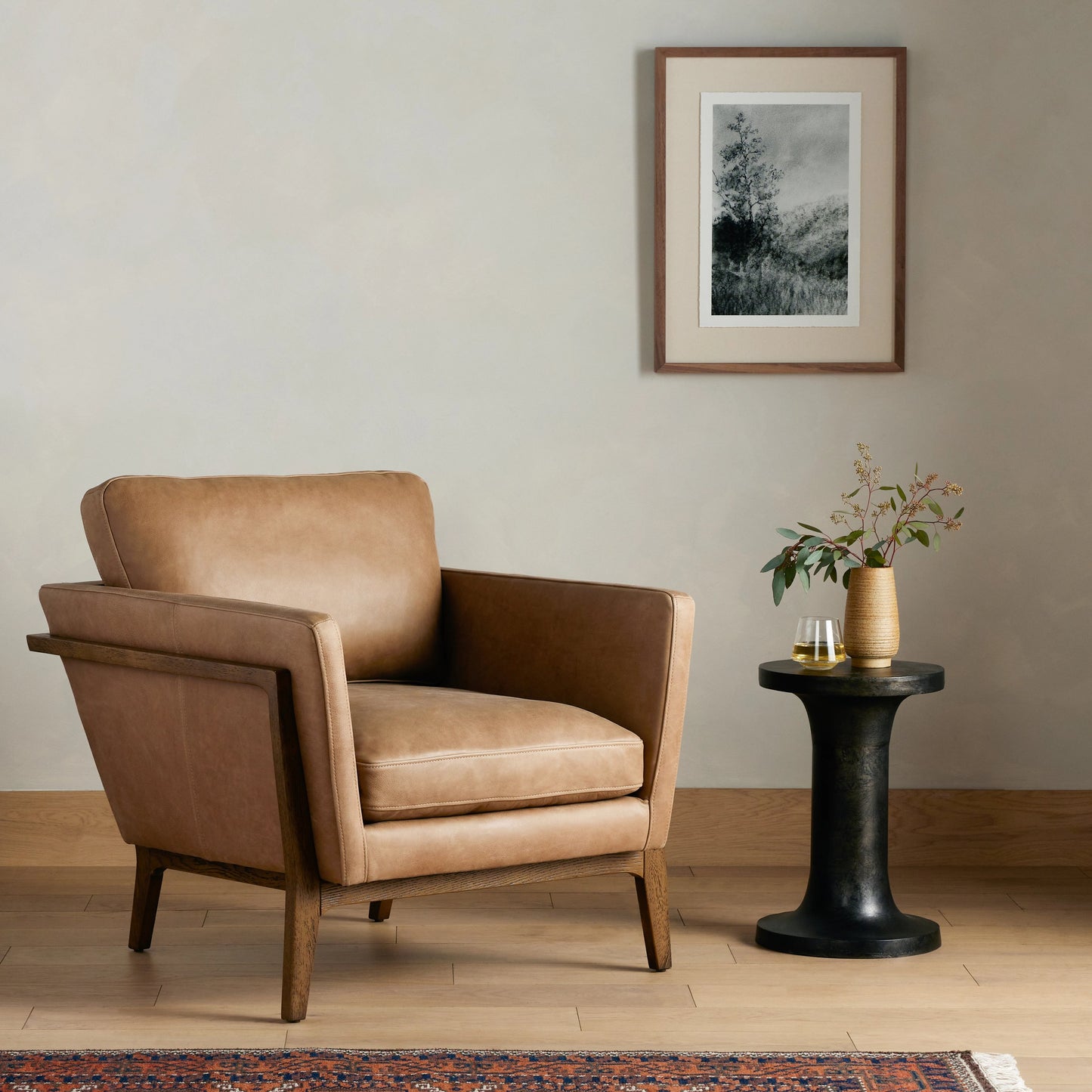 022 SI-1901552 | Lifestyle | Dash Chair by Four Hands in palermo drift and distressed natural. Made from top grain leather, solid oak, 100% polyester in a modern style.