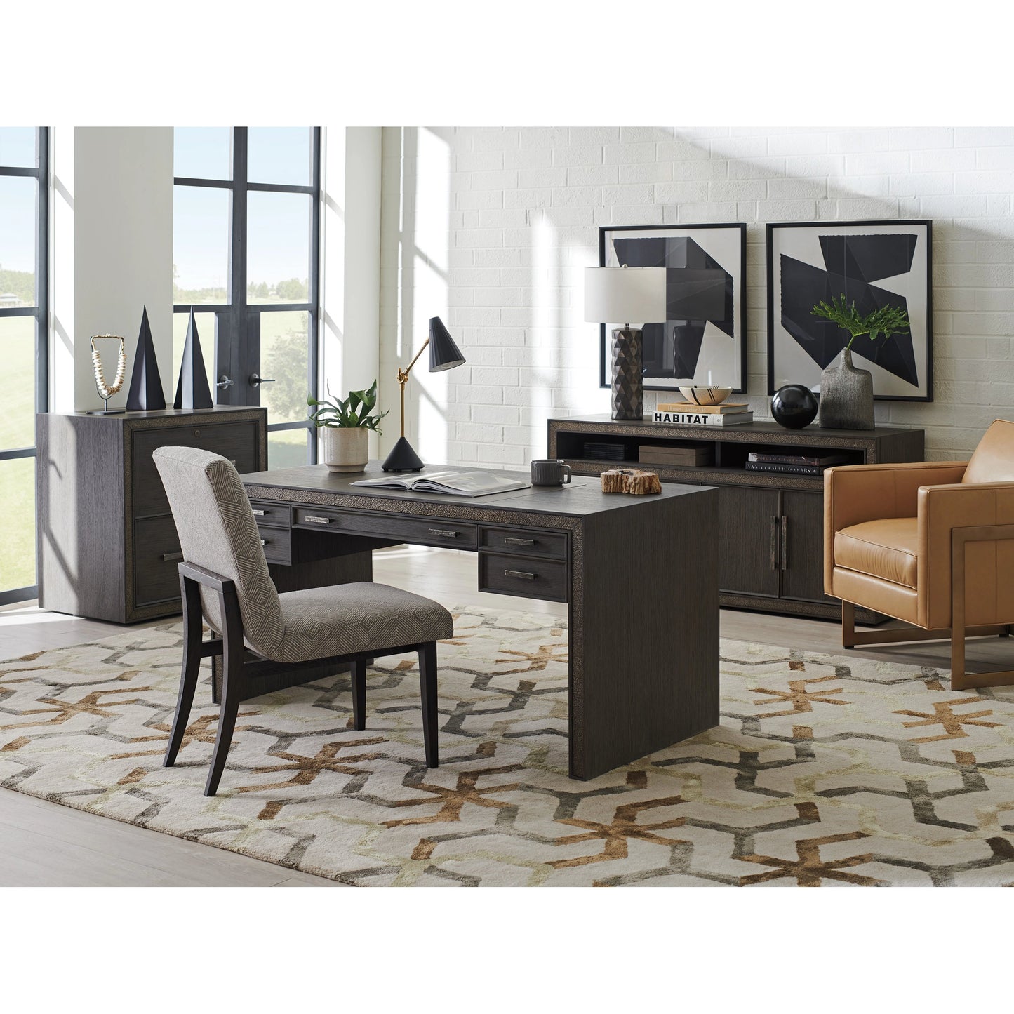 004 SI-1962783 | Lifestyle | Chapman Writing Desk by Sligh in graphite. Made from unique in a traditional style.