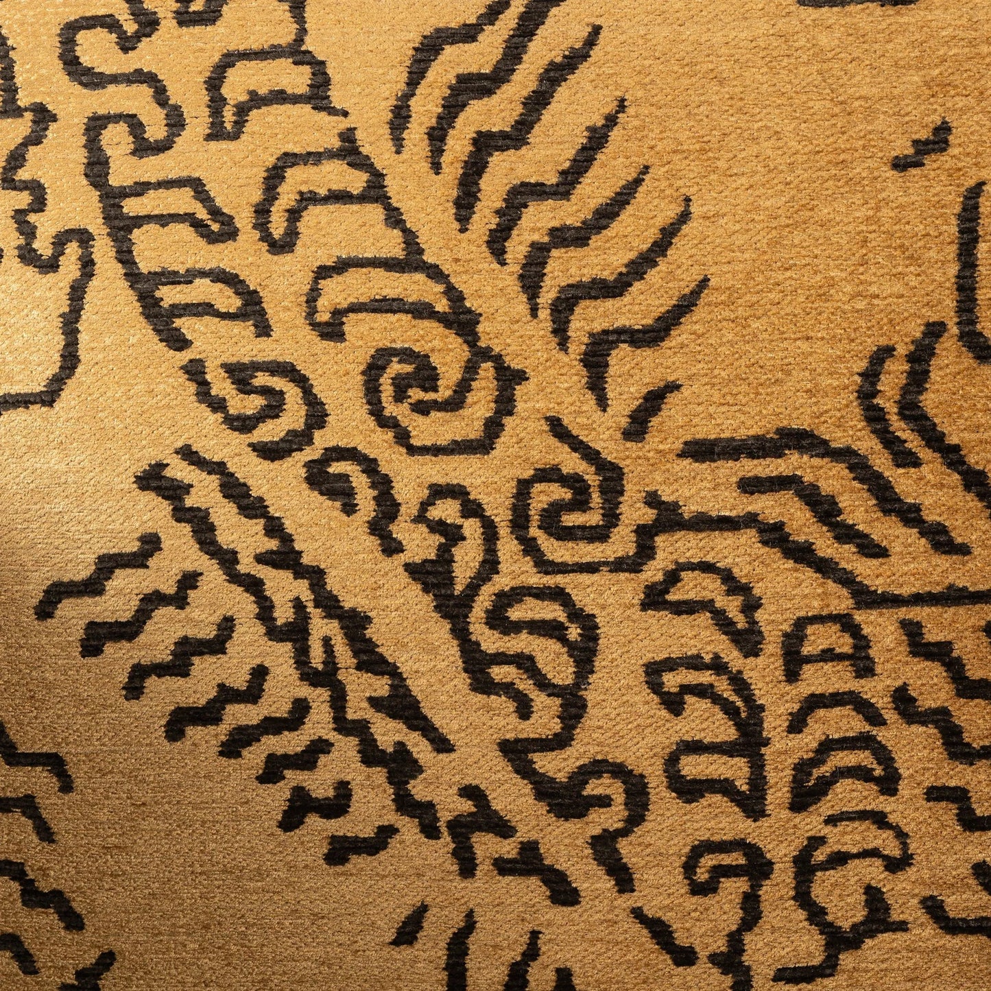 055 SI-2257023 | Closeup | Aurora Swivel Chair by Four Hands. Made from unique in a modern style.