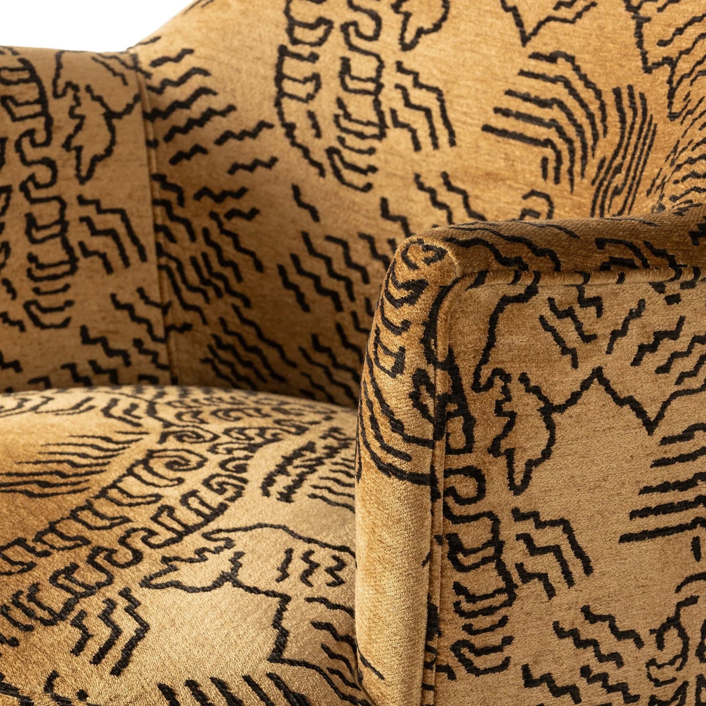057 SI-2257023 | Closeup | Aurora Swivel Chair by Four Hands. Made from unique in a modern style.