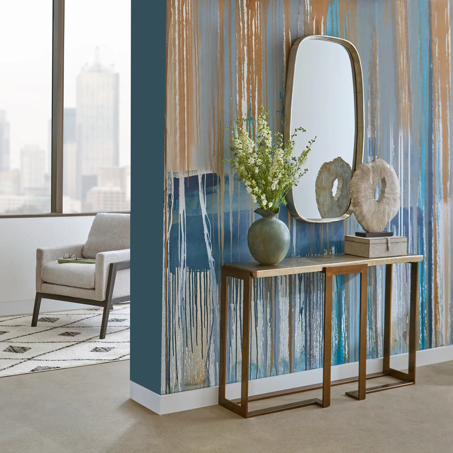 007 SI-1987440 | Lifestyle | Vela Mirror by Cyan Design in silver. Made from aluminum, glass in a modern style.