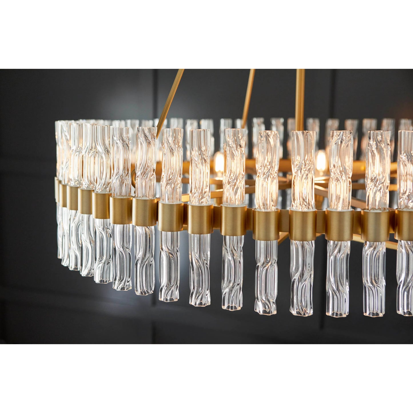 011 SI-2130420 | Lifestyle | Noble 6 Light Chandelier by Cyan Design in aged brass. Made from unique in a modern style.
