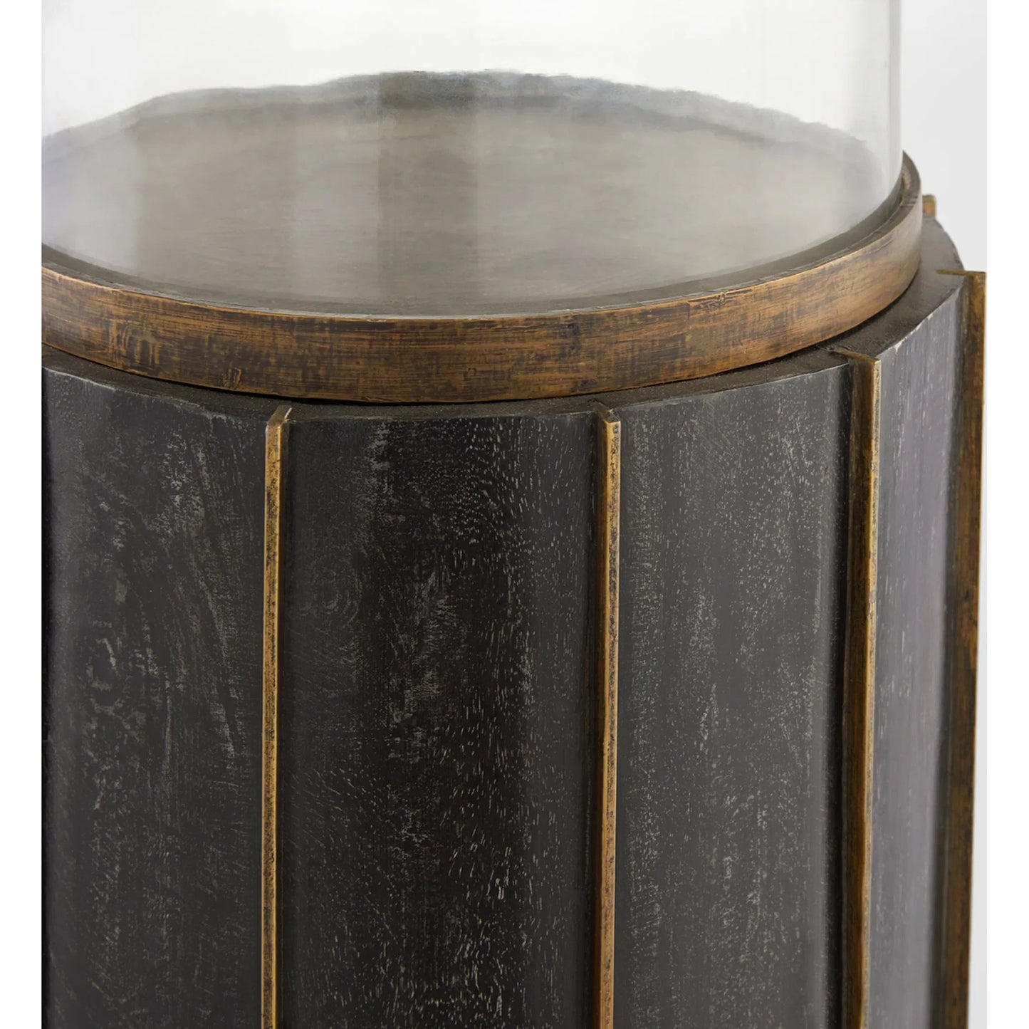 009 SI-2130443 | Closeup | Reed Hurricane by Cyan Design in antique brass, dark brushed mango. Made from unique in a modern style.