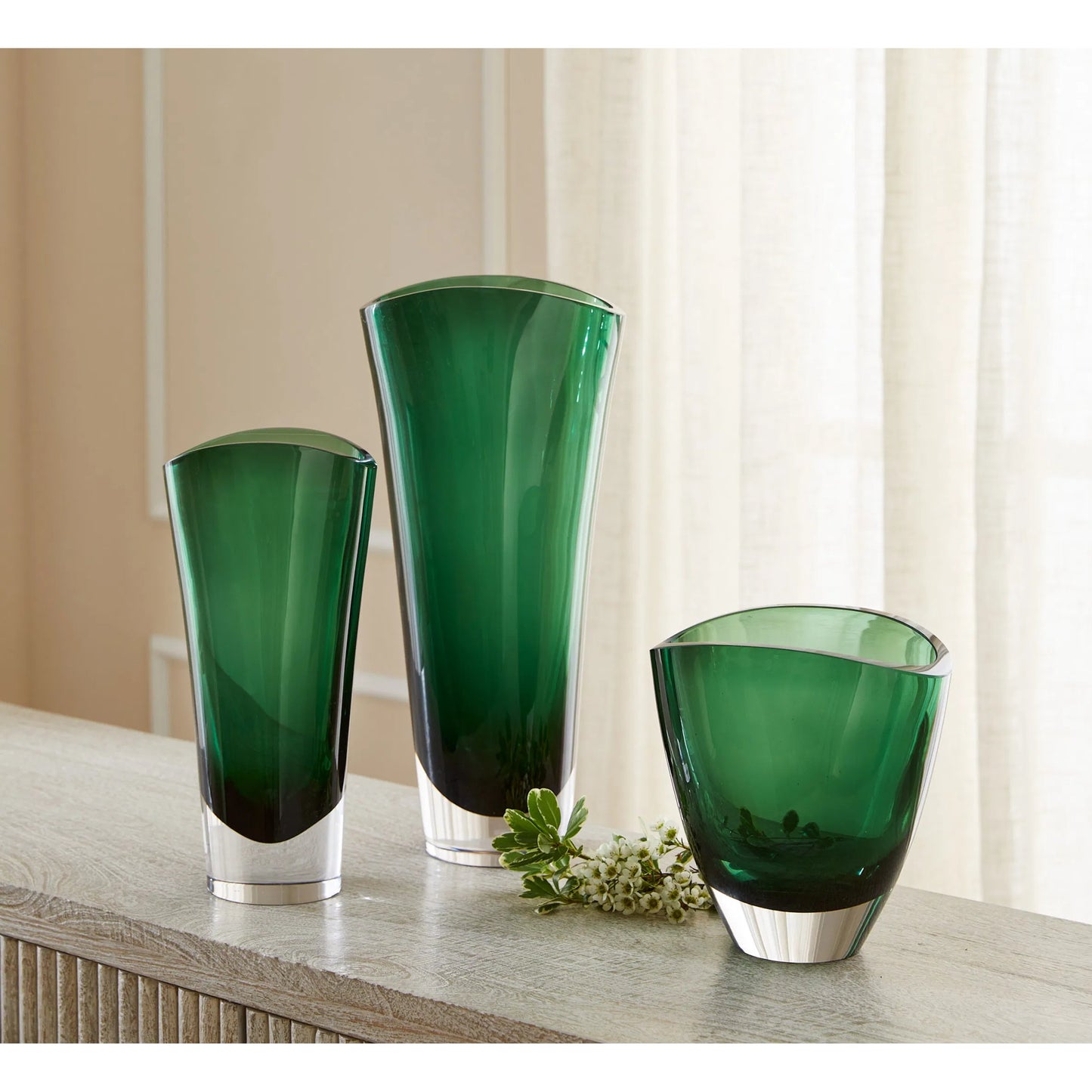 006 SI-2328686 | Lifestyle | Muzo Vase by Cyan Design in emerald green, clear. Made from glass in a eclectic & global style.