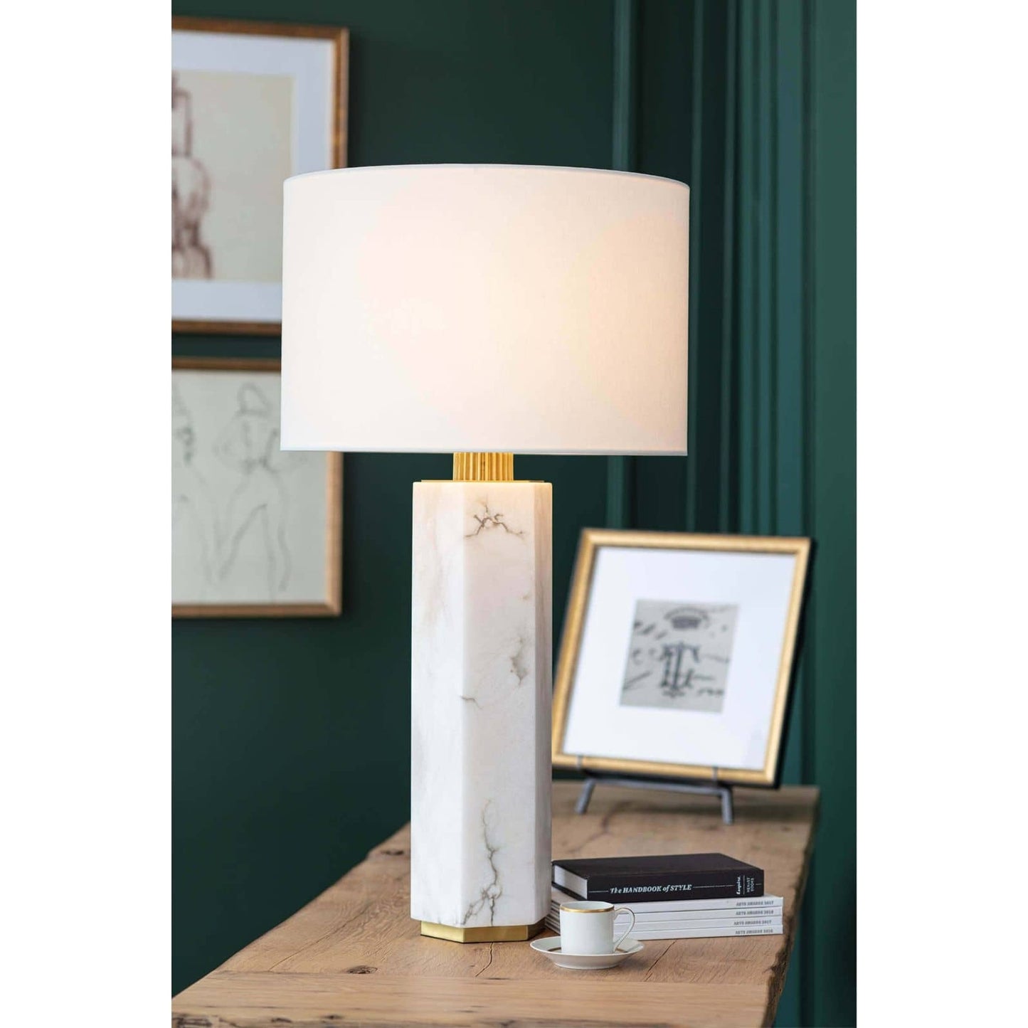 006 S-341577 | Lifestyle | Gear Alabaster Table Lamp by Regina Andrew in white, natural. Made from alabaster in a modern style.