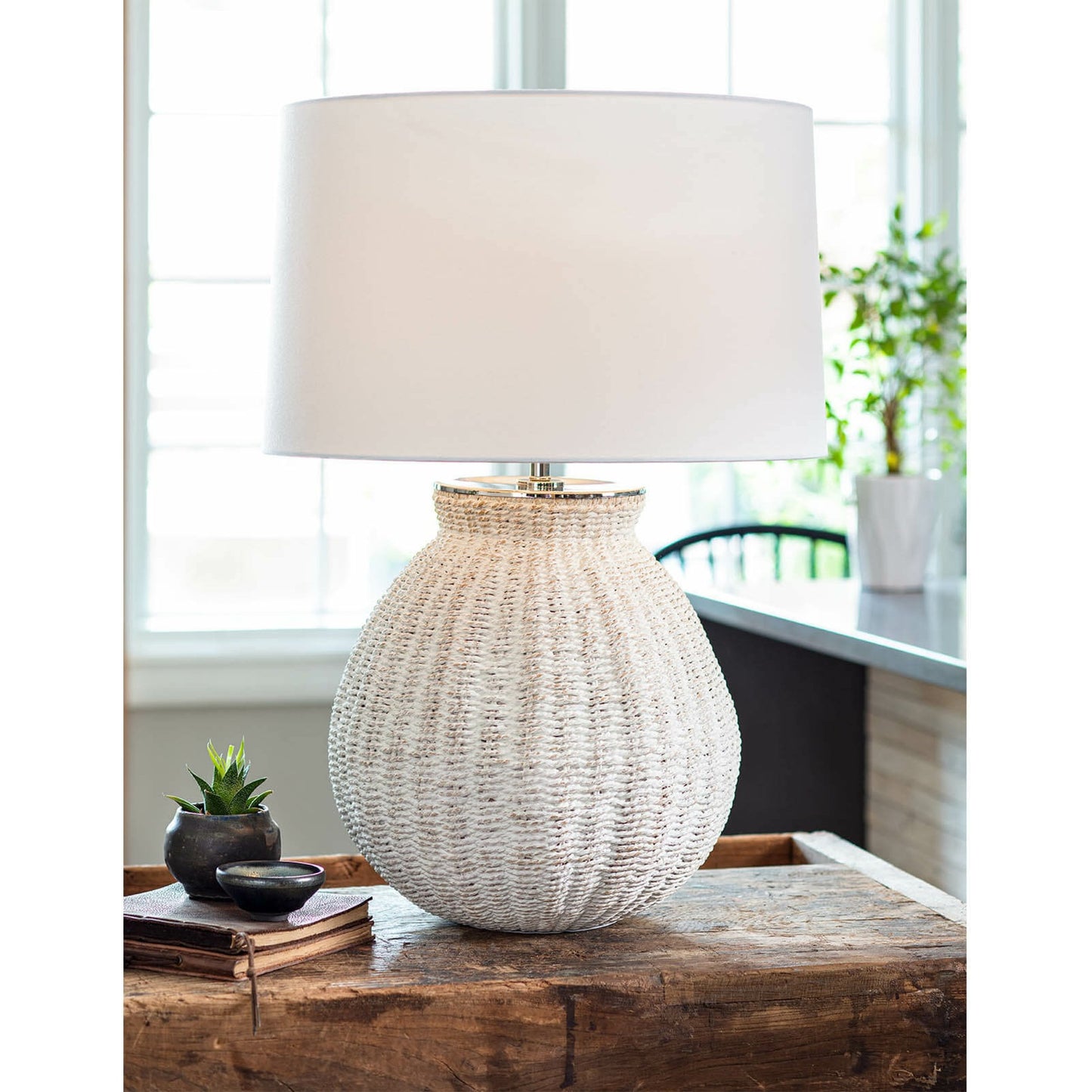 001 SI-1759185 | Lifestyle | Hobi Table Lamp by Regina Andrew in white washed. Made from natural material in a coastal style.