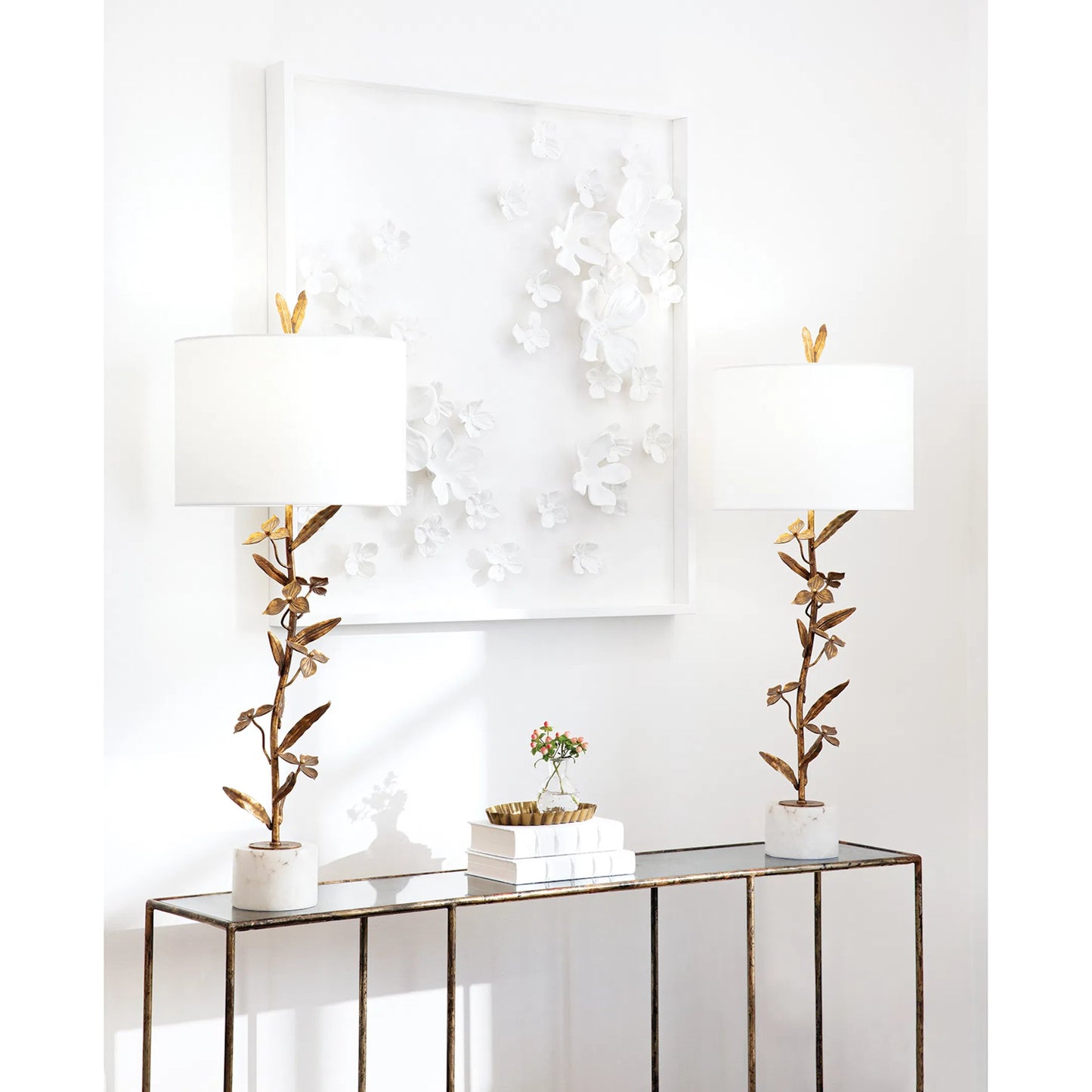 005 SI-1759290 | Lifestyle | Trillium Buffet Lamp by Regina Andrew in brass. Made from steel in a transitional style.