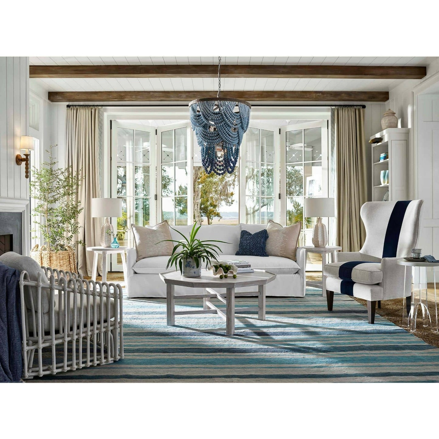 009 S-341654 | Lifestyle | Ombre Wood Bead Chandelier by Regina Andrew in blue and blue. Made from birch wood in a coastal style.