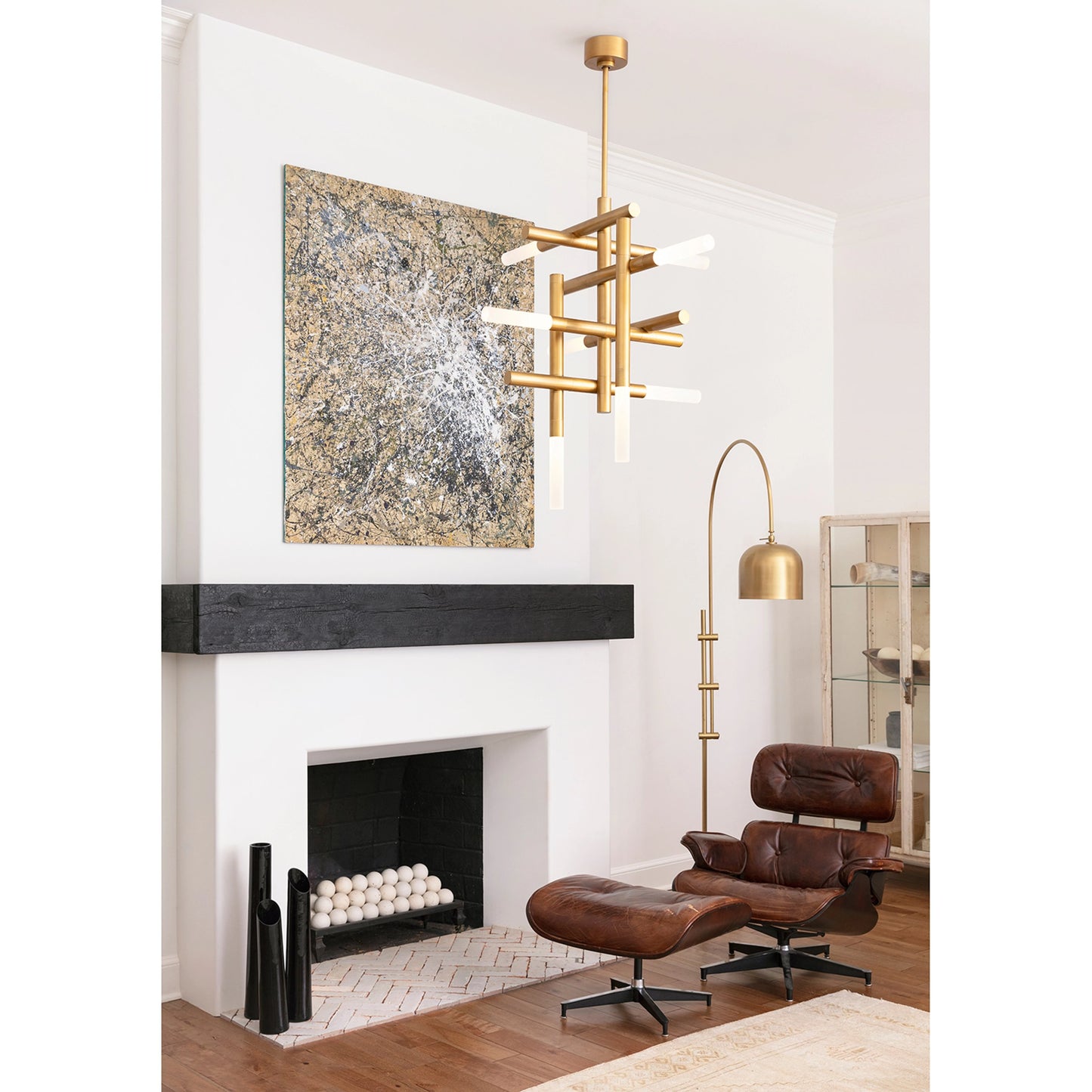 016 SI-2134518 | Lifestyle | Cass Chandelier by Regina Andrew. Made from steel in a modern style.