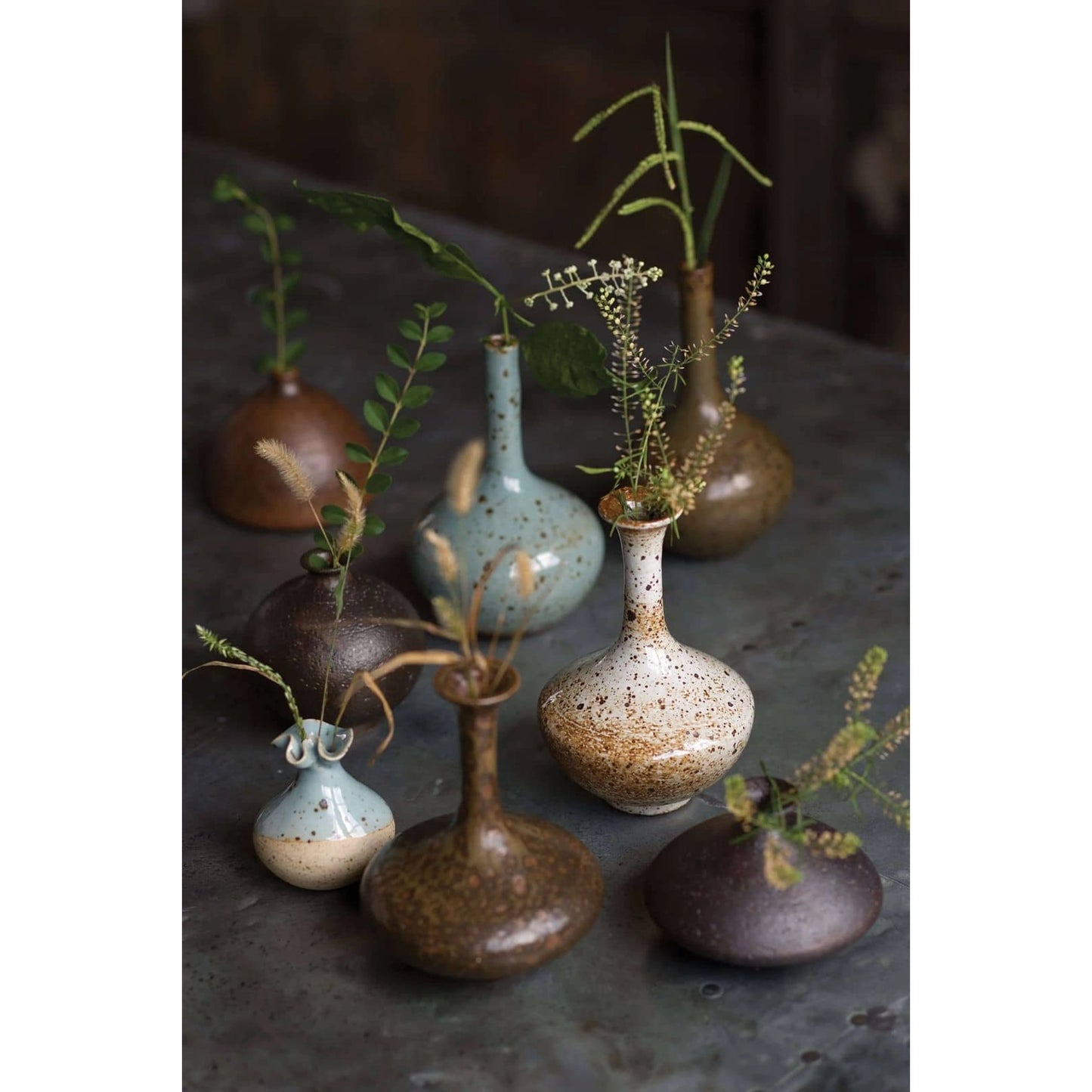 006 S-287175 | Lifestyle | Porcelain Bud Vases by Regina Andrew in brown. Made from ceramic in a eclectic & global style.