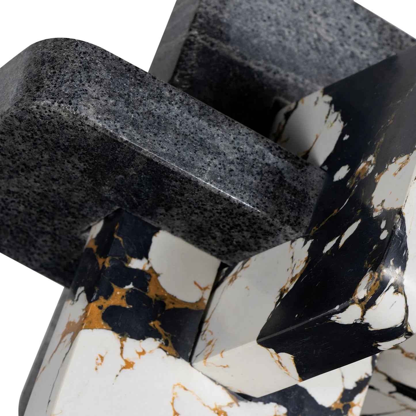002 SI-2629014 | Closeup | Libra Marble Accessory by Regina Andrew in black and natural stone. Made from marble in a unique style.