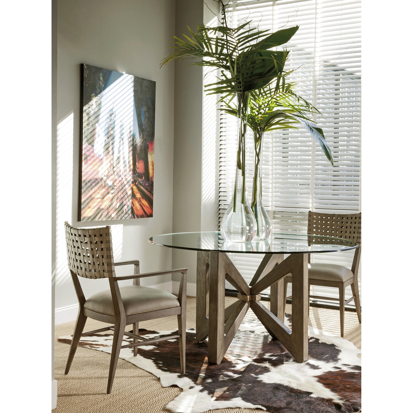 005 SR-834461 | Lifestyle | Milo Leather Side Chair by Artistica Home. Made from unique in a modern style.