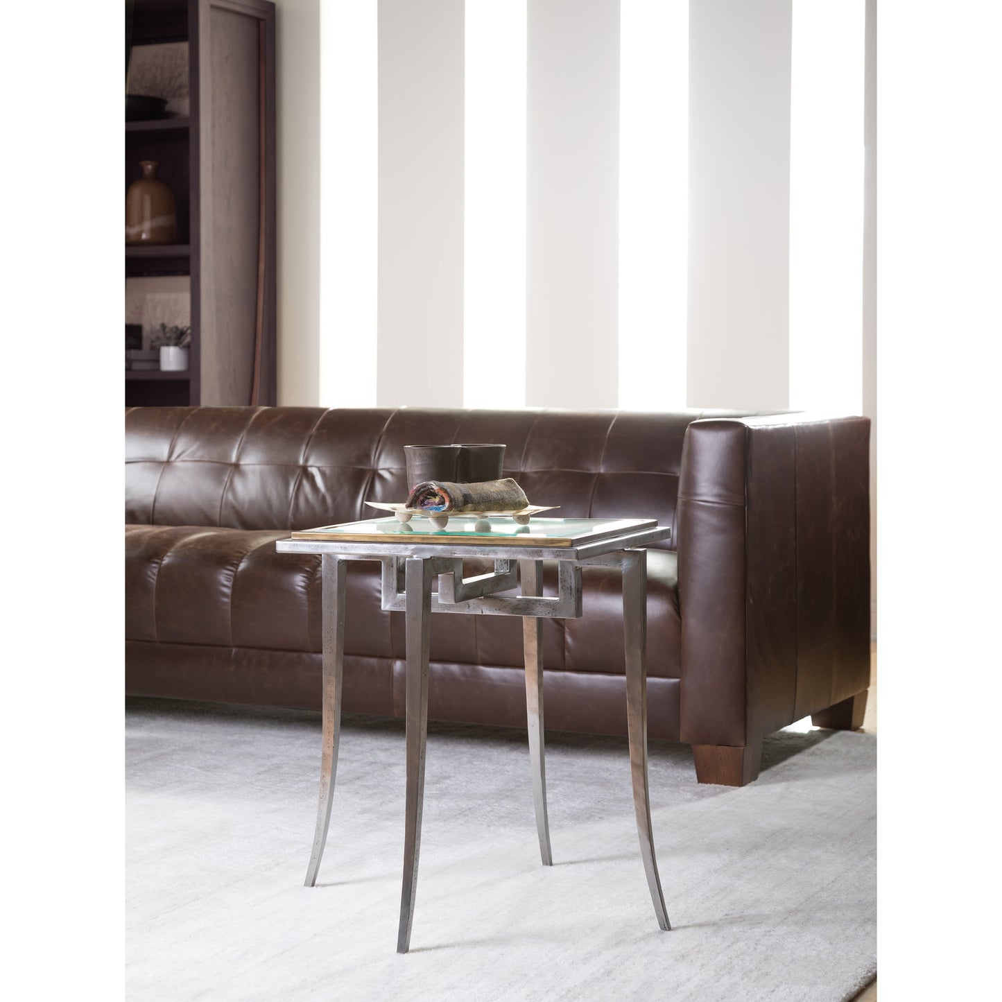 004 SR-834387 | Lifestyle | Huxley Rectangular Spot Table by Artistica Home in iron, antique brass. Made from unique in a modern style.