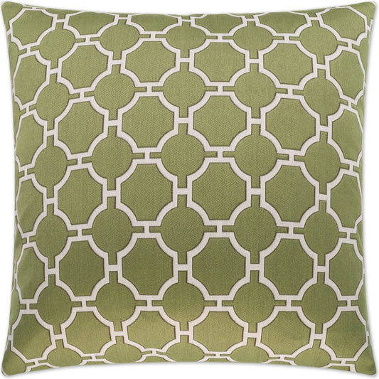 Kinder by DV Kap Home. Made from 100% polyester in a traditional style.