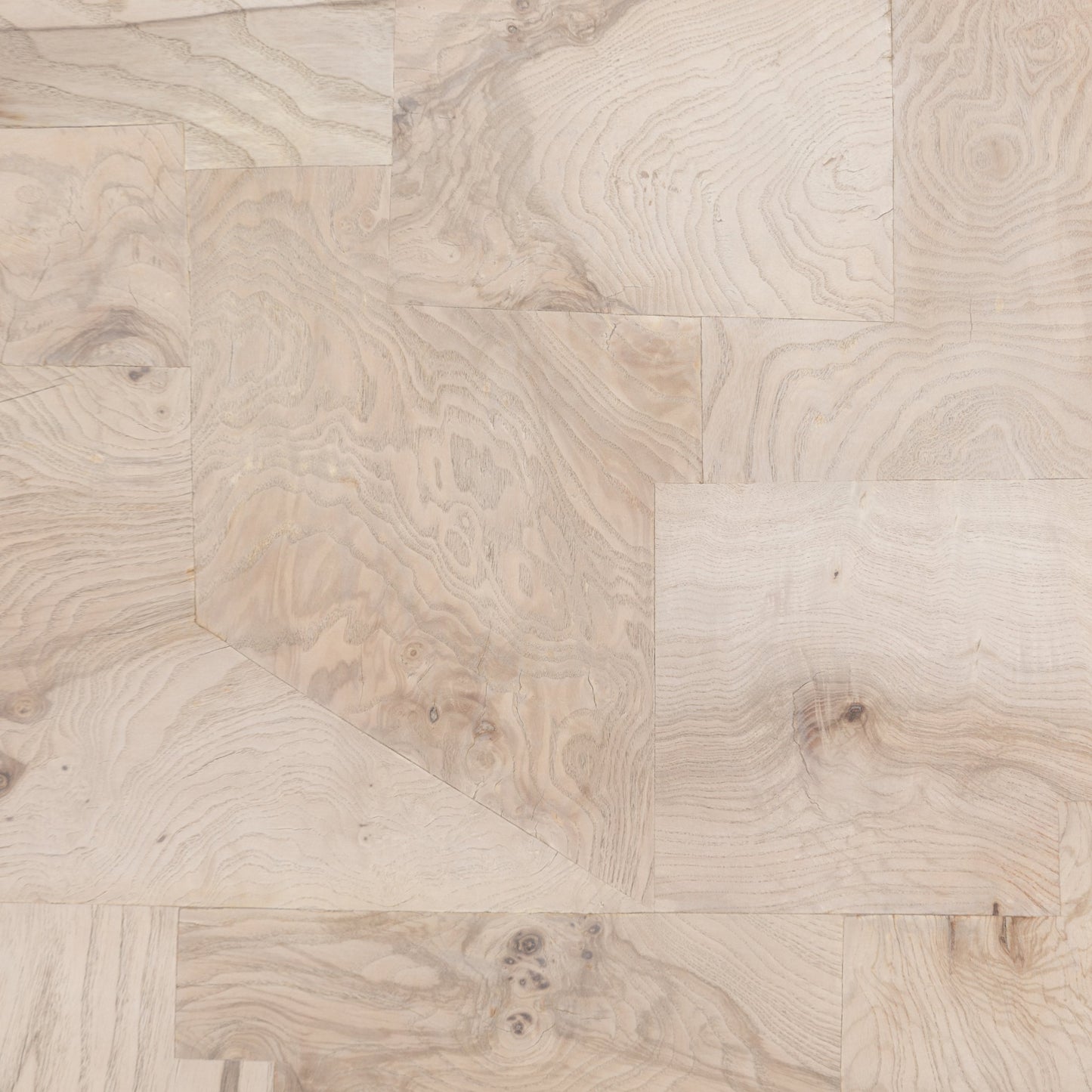 007 SI-1714475 | Additional Silo | Blanco End Table by Four Hands in bleached burl. Made from ash burl veneer, thick mahogany veneer in a modern style.