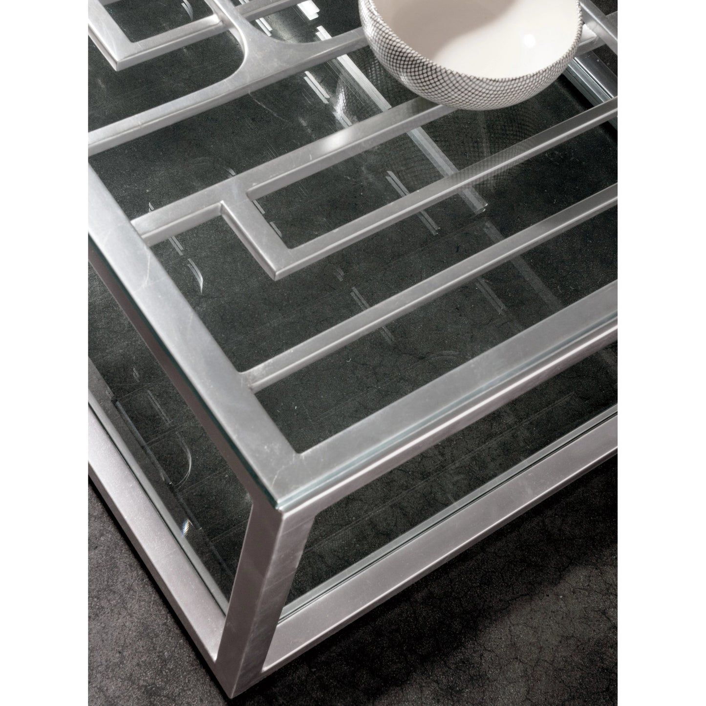 002 SI-1962900 | Closeup | Mar Monte Grate Cocktail Table by Artistica Home in silver leaf. Made from unique in a modern style.