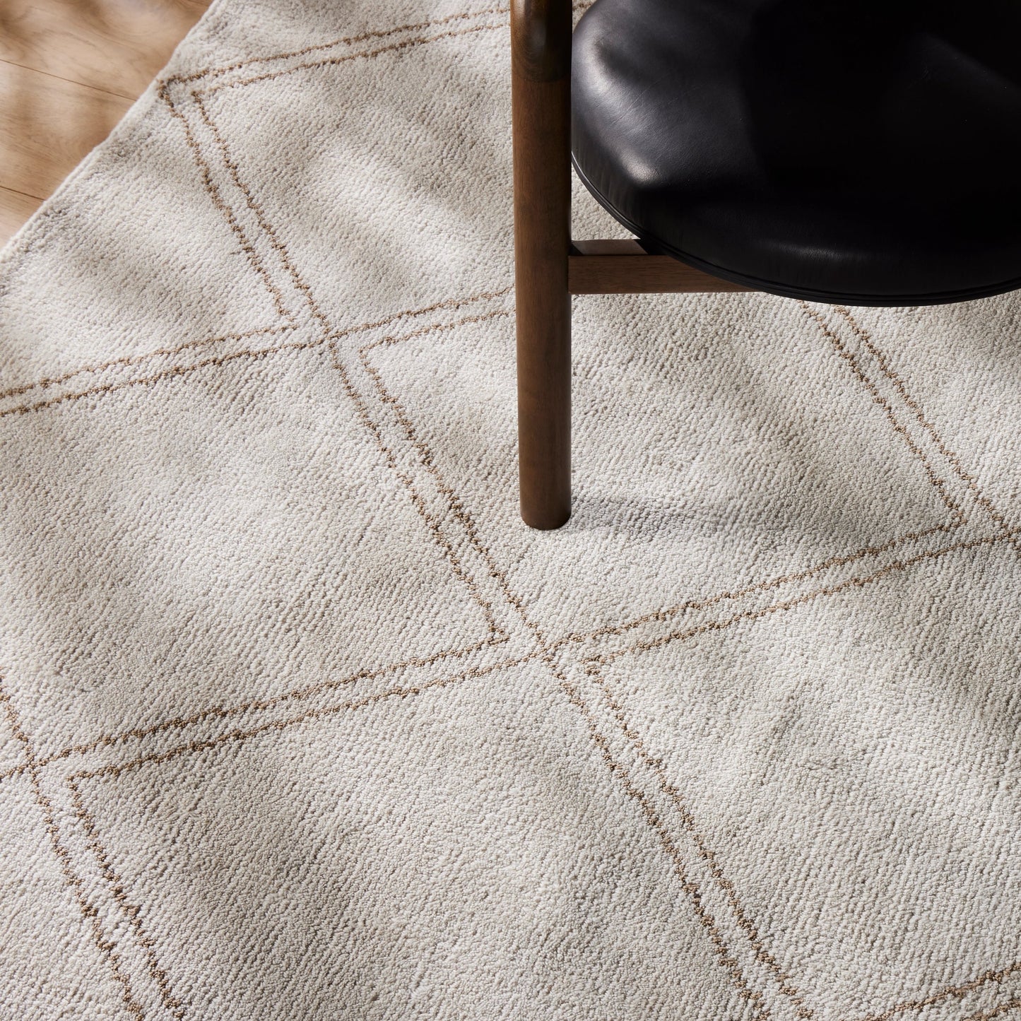 013 SI-1902502 | Lifestyle | Palmeri Outdoor Rug by Four Hands in natural. Made from 100% polyethylene terephthalate (pet) in a transitional style.