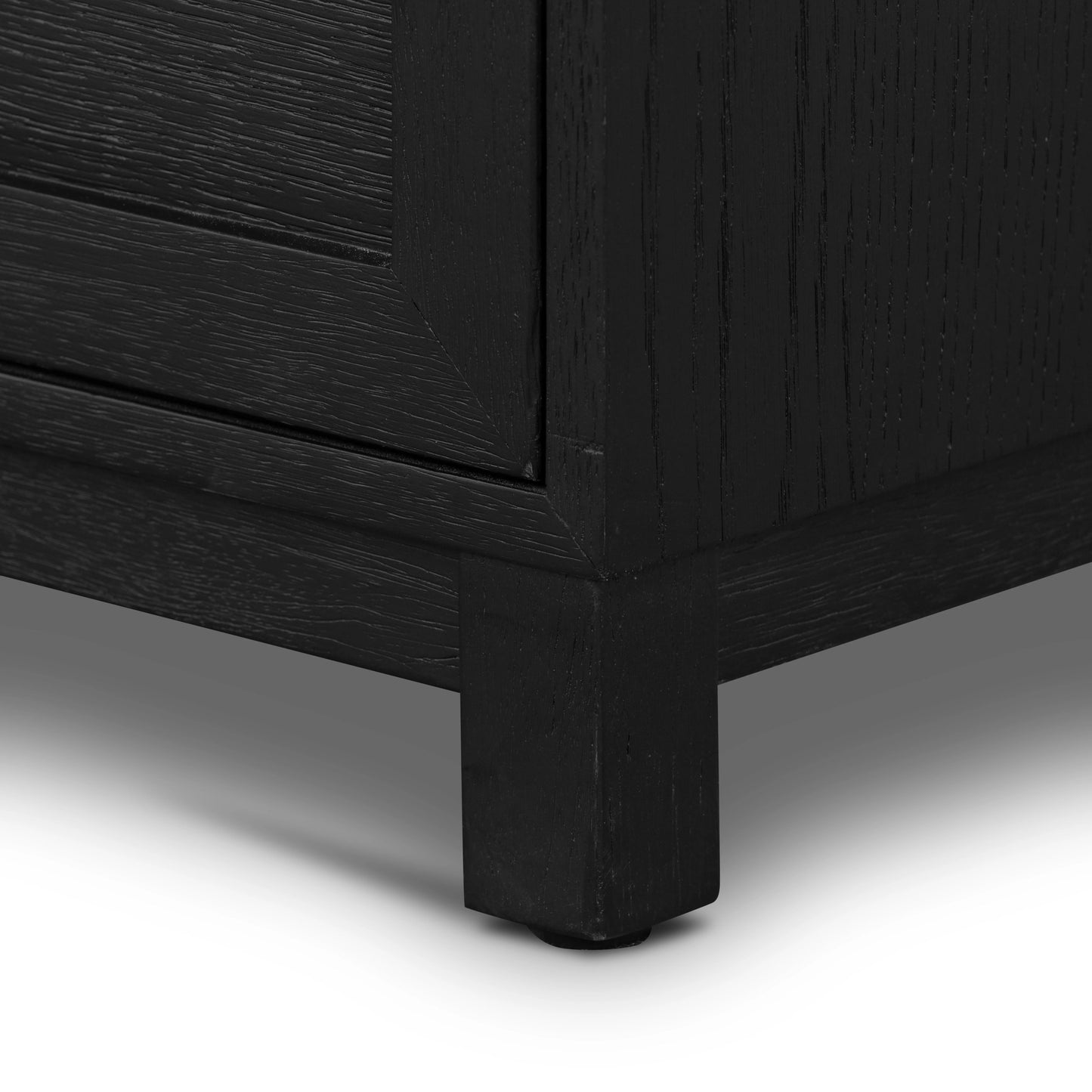 013 SI-2001640 | Additional Silo | Millie 6 Drawer Dresser by Four Hands in drifted matte black. Made from oak veneer, solid parawood, iron in a modern style.