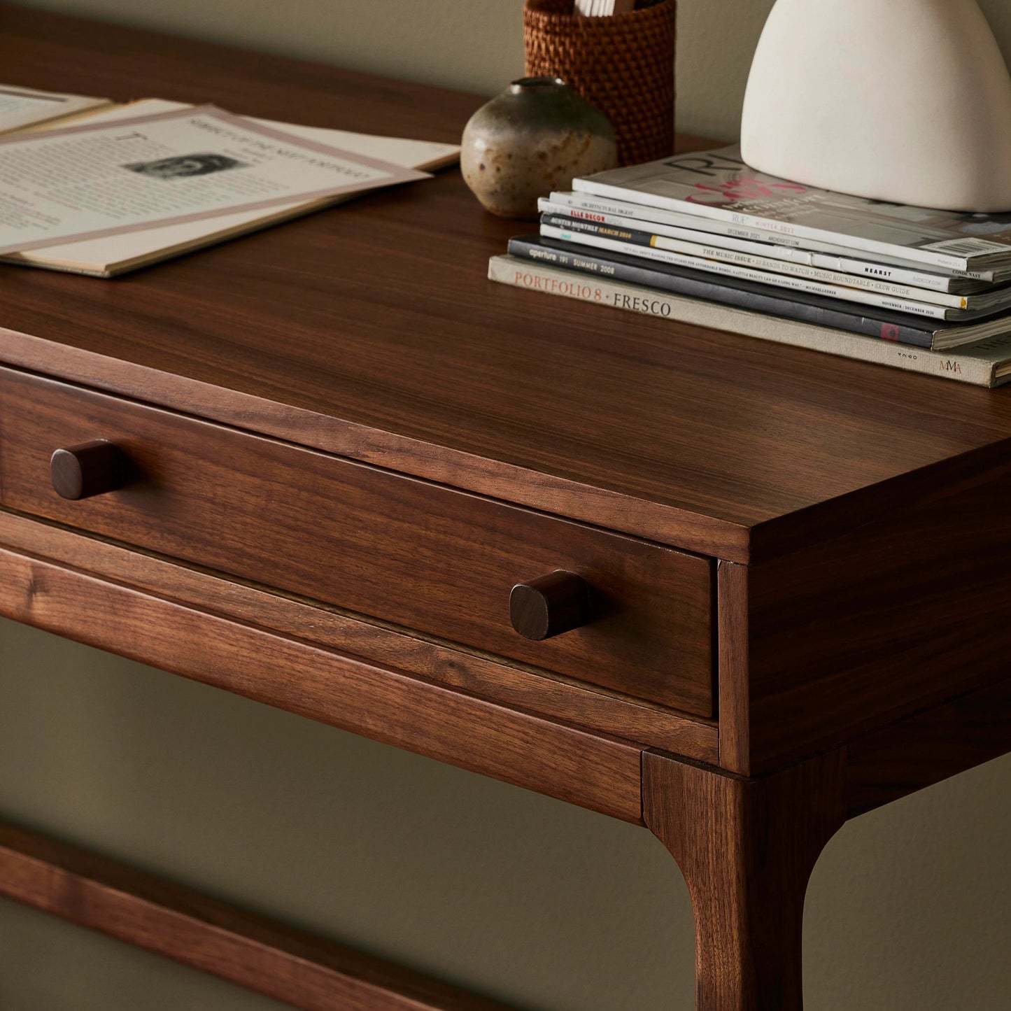 017 SI-2074085 | Lifestyle | Arturo Desk by Four Hands in natural walnut. Made from solid walnut, walnut veneer in a modern style.