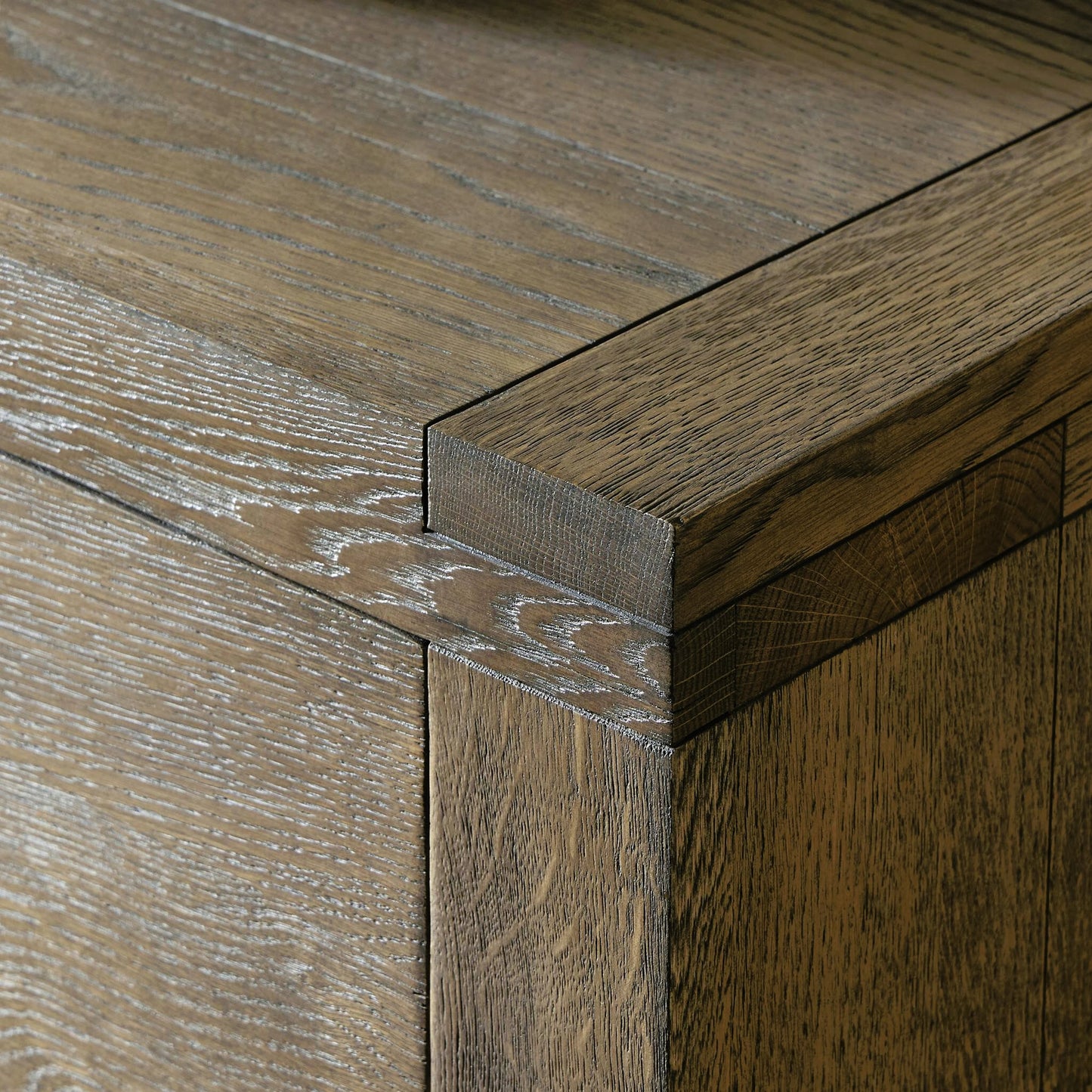 010 SI-2158568 | Closeup | Warby 6 Drawer Dresser by Four Hands in worn oak veneer and worn oak veneer. Made from oak veneer, solid oak in a modern style.