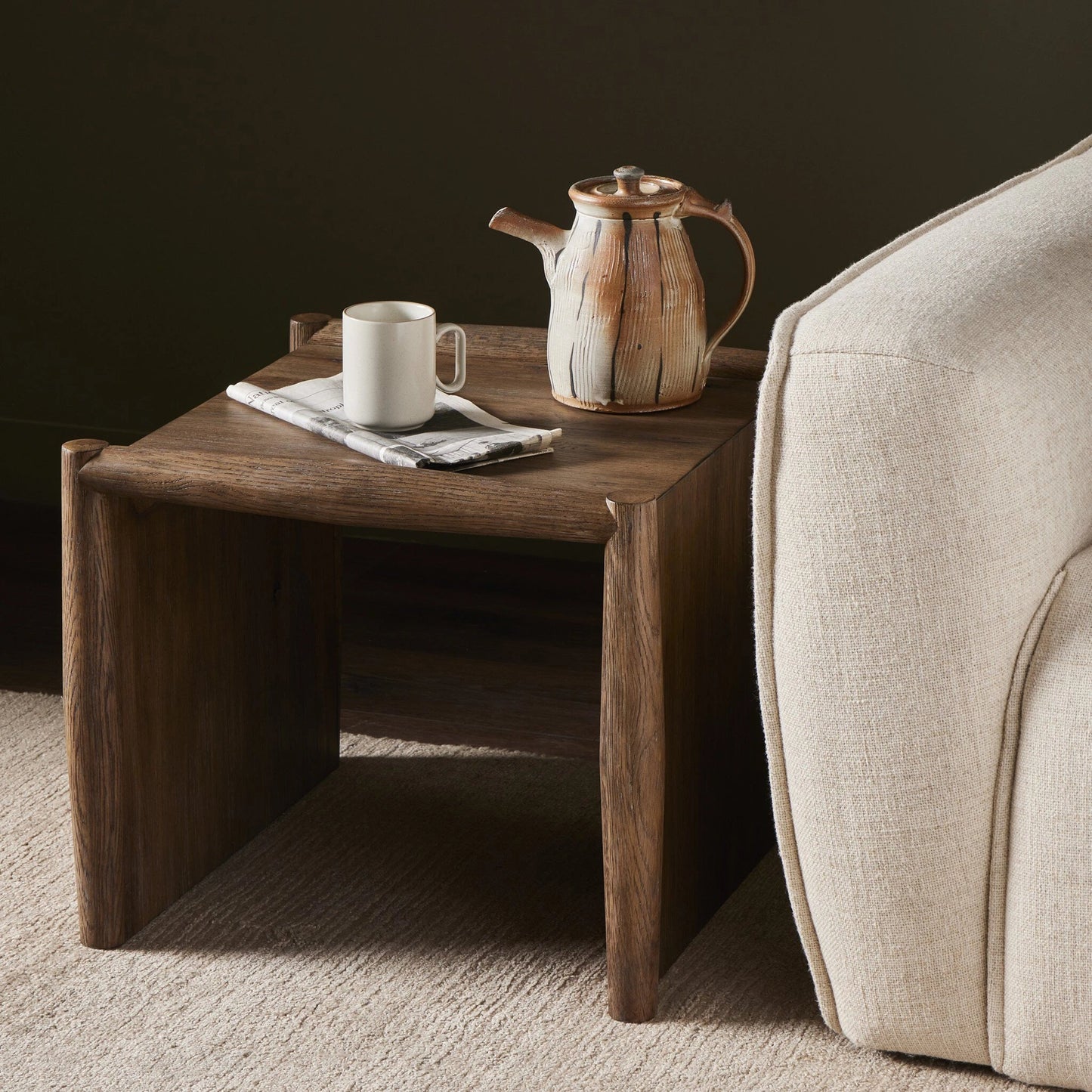 012 SI-2001380 | Closeup | Glenview End Table by Four Hands in weathered oak. Made from solid oak, thick oak veneer, engineered hardwood in a modern style.