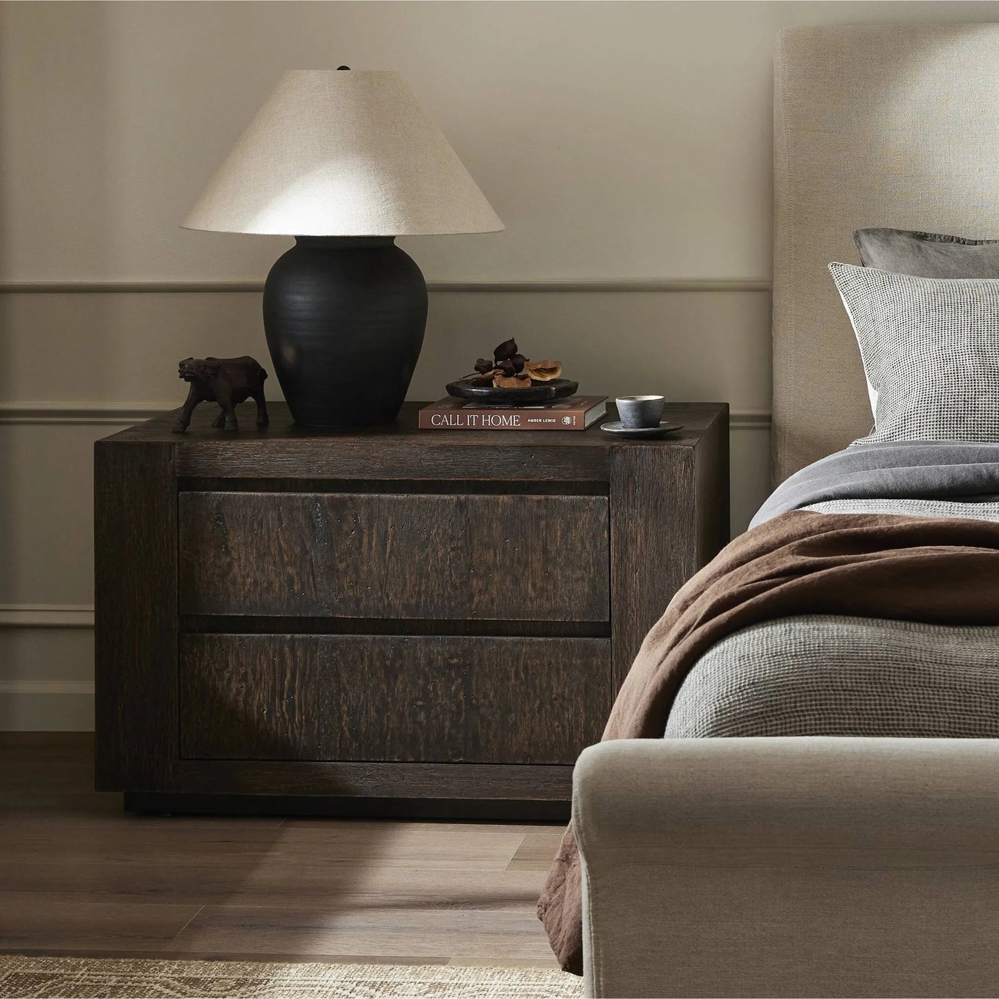 033 SI-2158010 | Lifestyle | Abaso Nightstand by Four Hands. Made from thick oak veneer, engineered hardwood in a modern style.